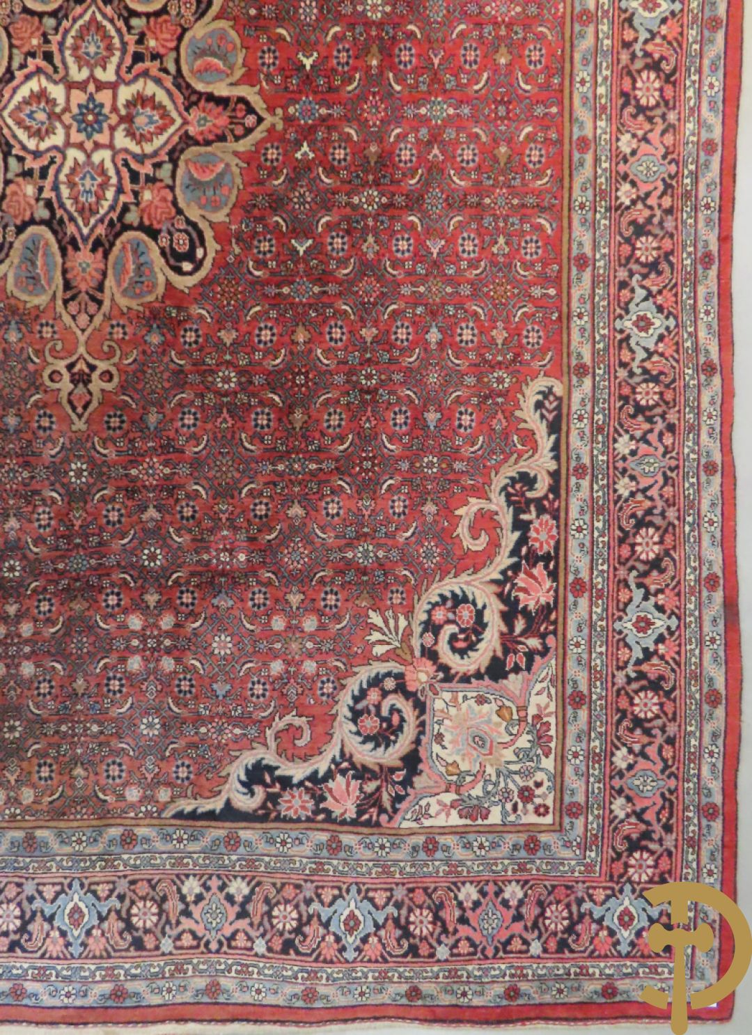 Oosters handgeknoopt tapijt