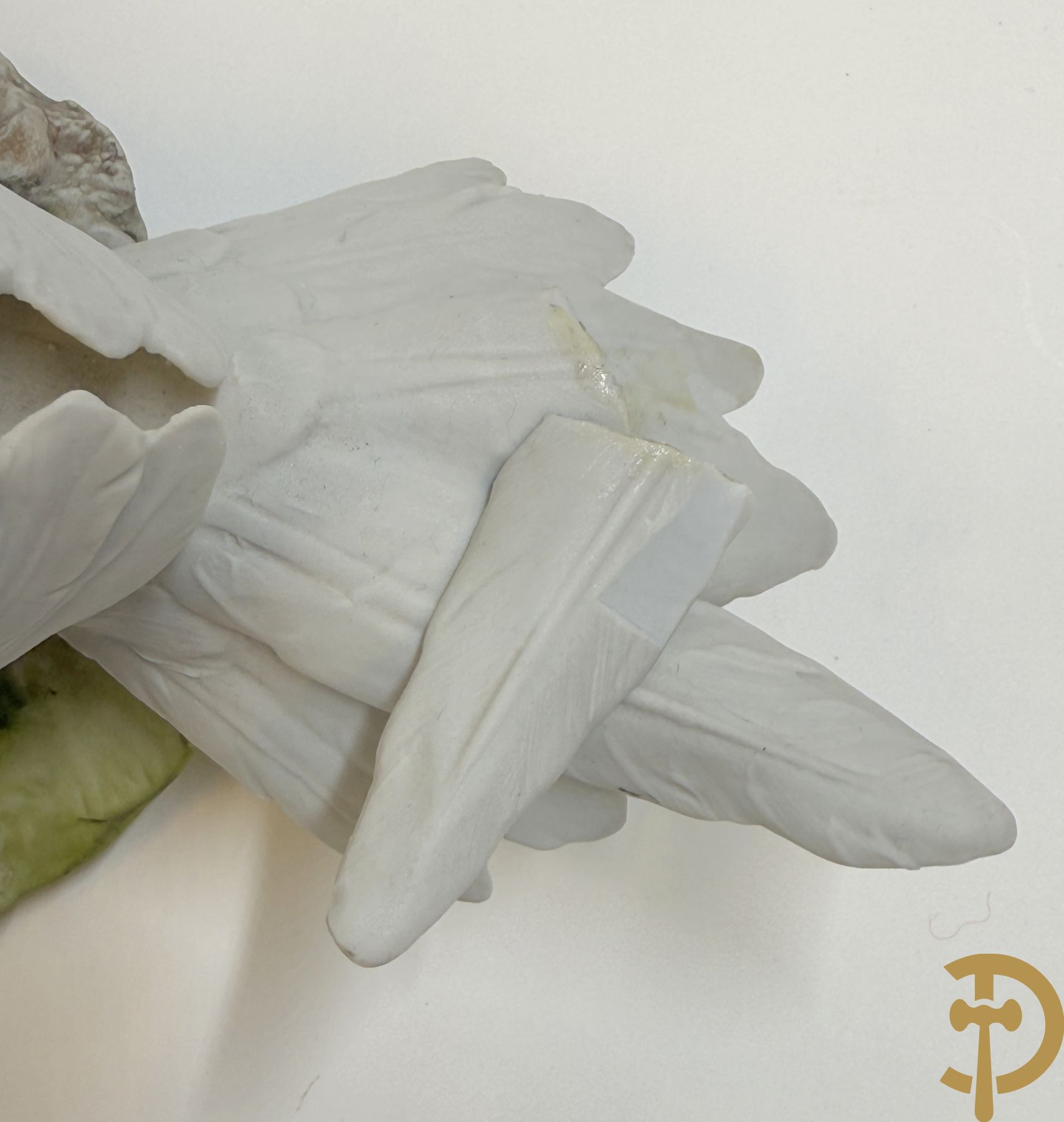 Vier Spaanse gekleurde biscuits met kinderen, Zaphir gemerkt + Italiaanse biscuits met cupido