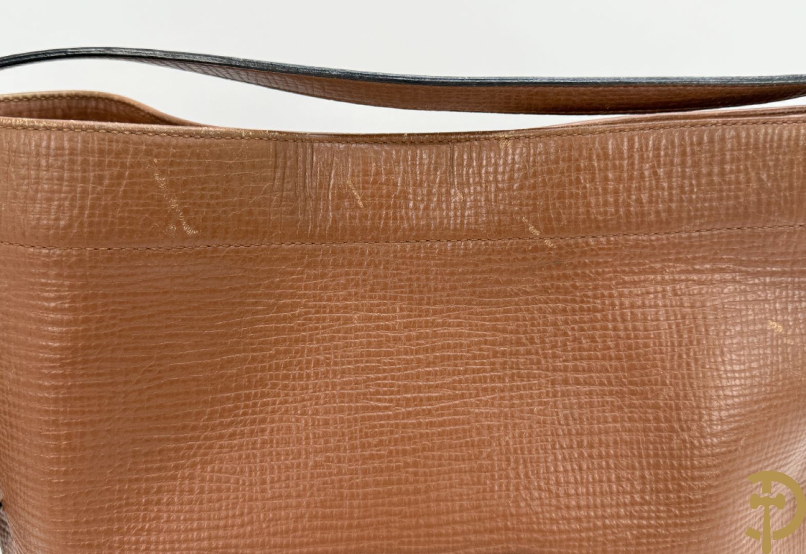 Bruine en zwart lederen handtas Delvaux + boek van Delvaux met documentatie