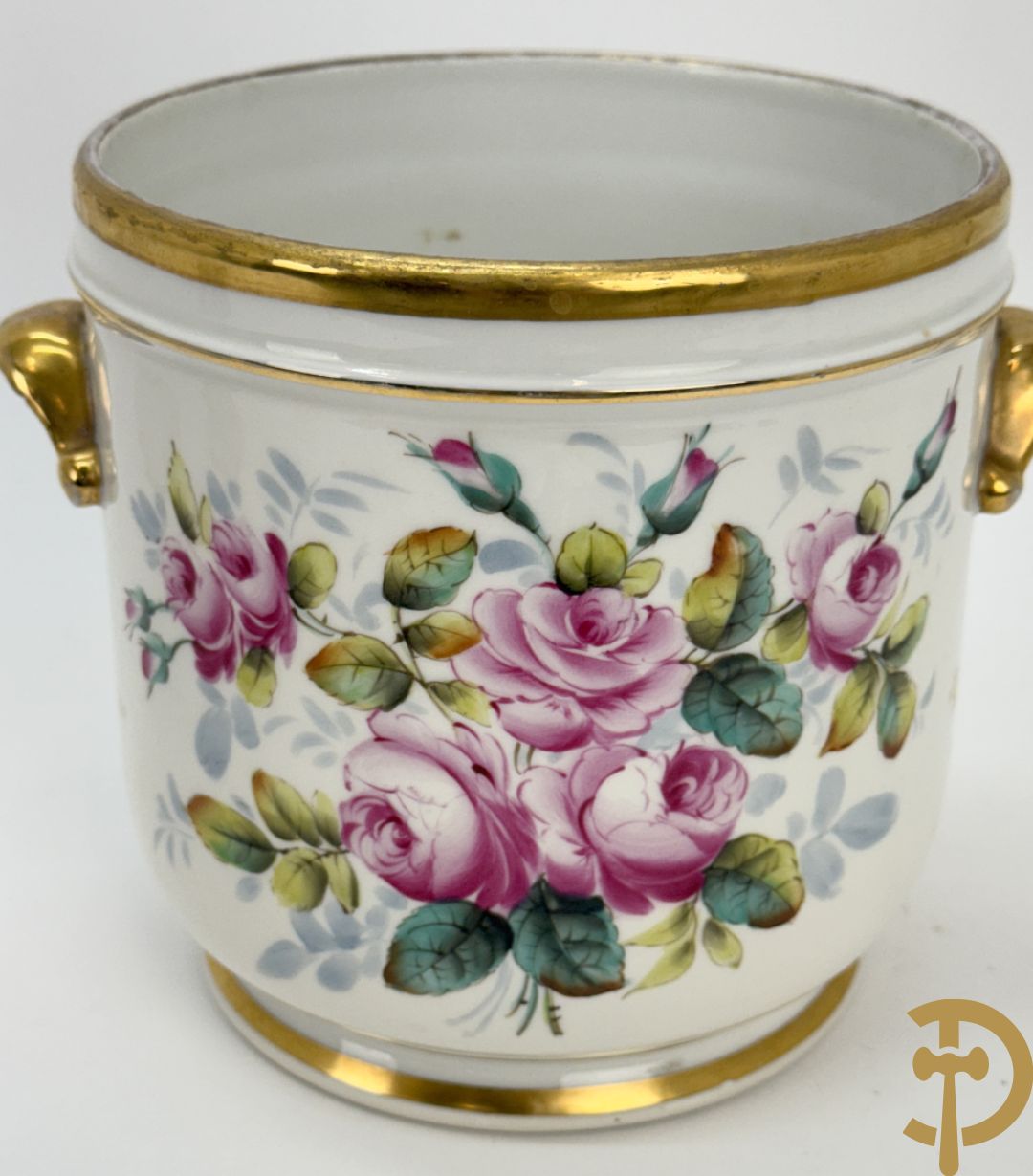 Porseleinen kopje en schoteltje met voorstelling van Napoleon te paard, JPC Chanele + kopje in Limoges porselein + cachepot met bloemendecor