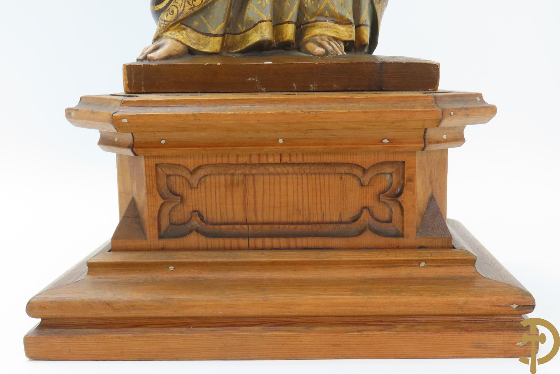 Gepolychromeerde Neo Gotische houtsculptuur van Heilige Jozef, laat 19e
