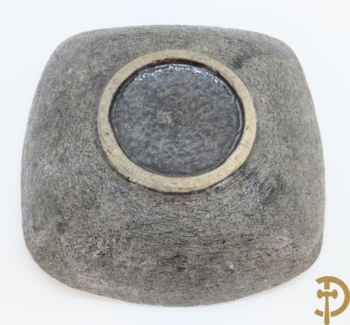 Vier keramieken vintage schalen