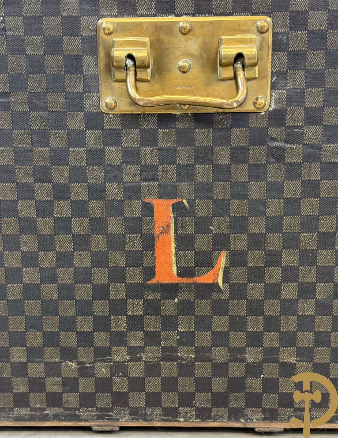Antieke reiskoffer Louis Vuitton met houten latten, genummerd N41601, met bijhorende sleutel