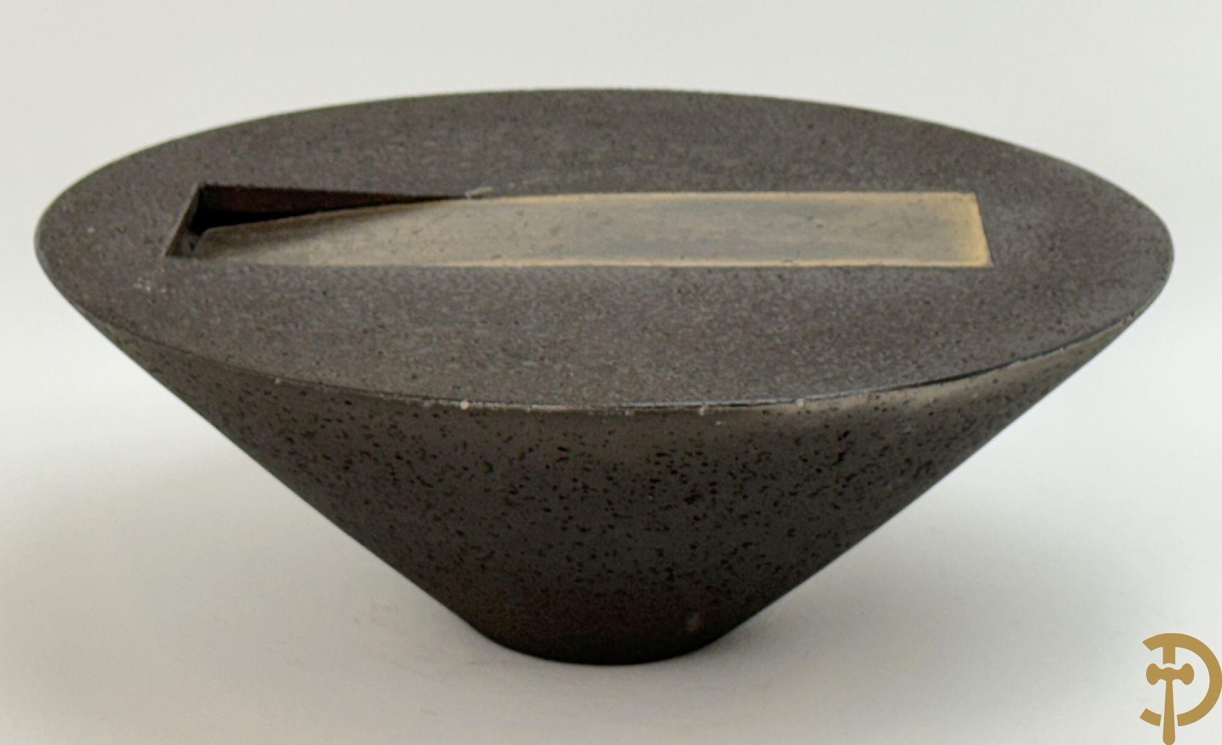 DESSAUVAGE Tjok getekend - Keramieken coupe