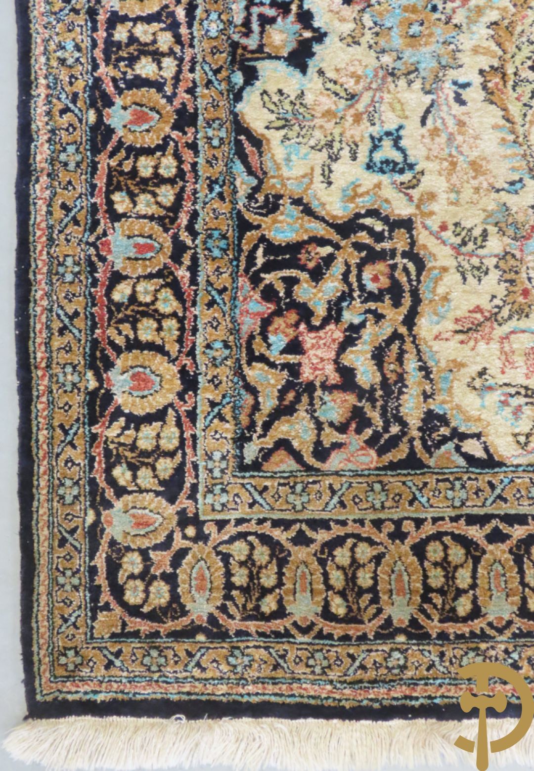 Oosters handgeknoopt tapijt zijde op zijde, Ghoum