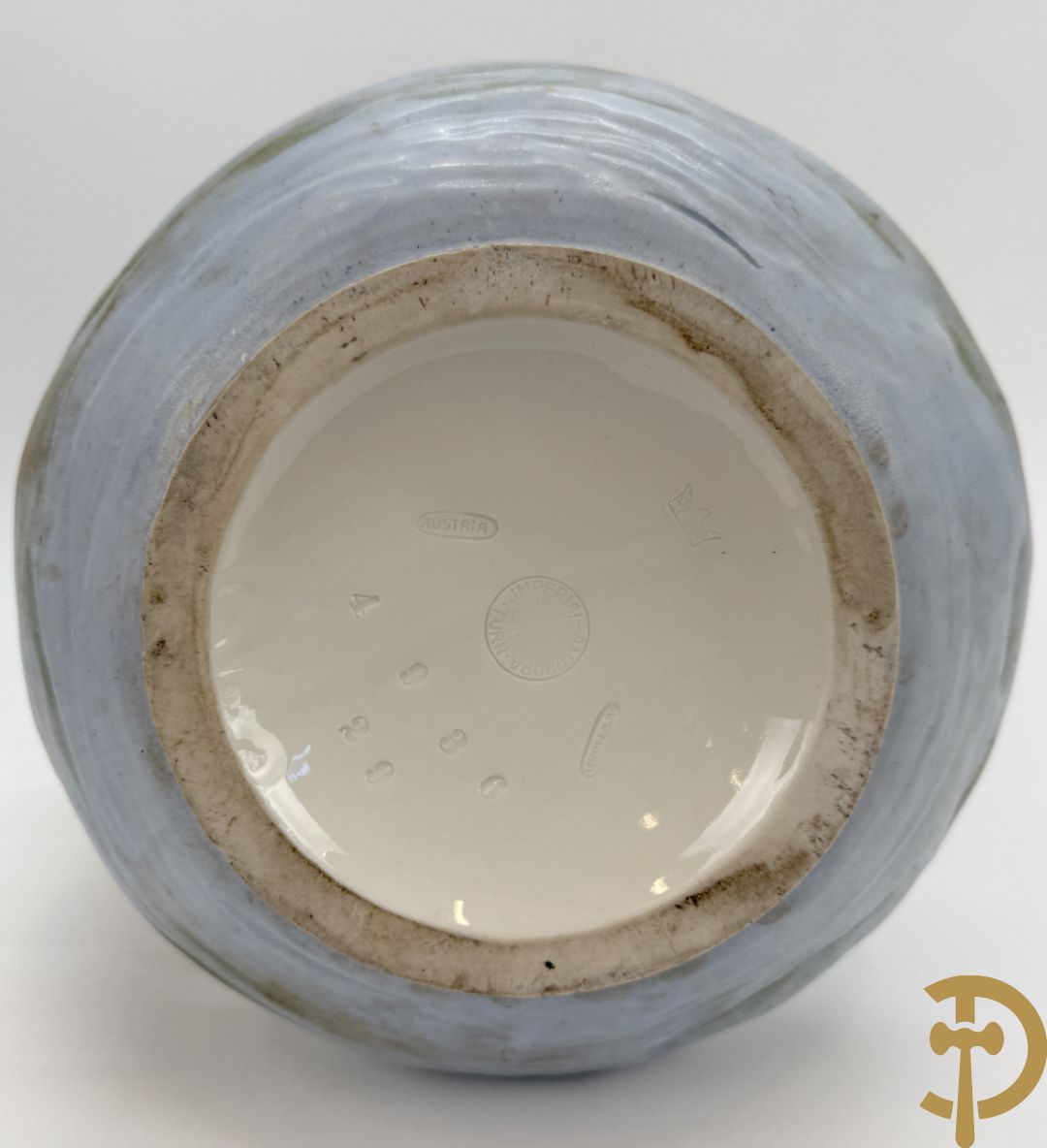 Paar Austria vazen bezet met orientaalse ruiters, nummer 4935