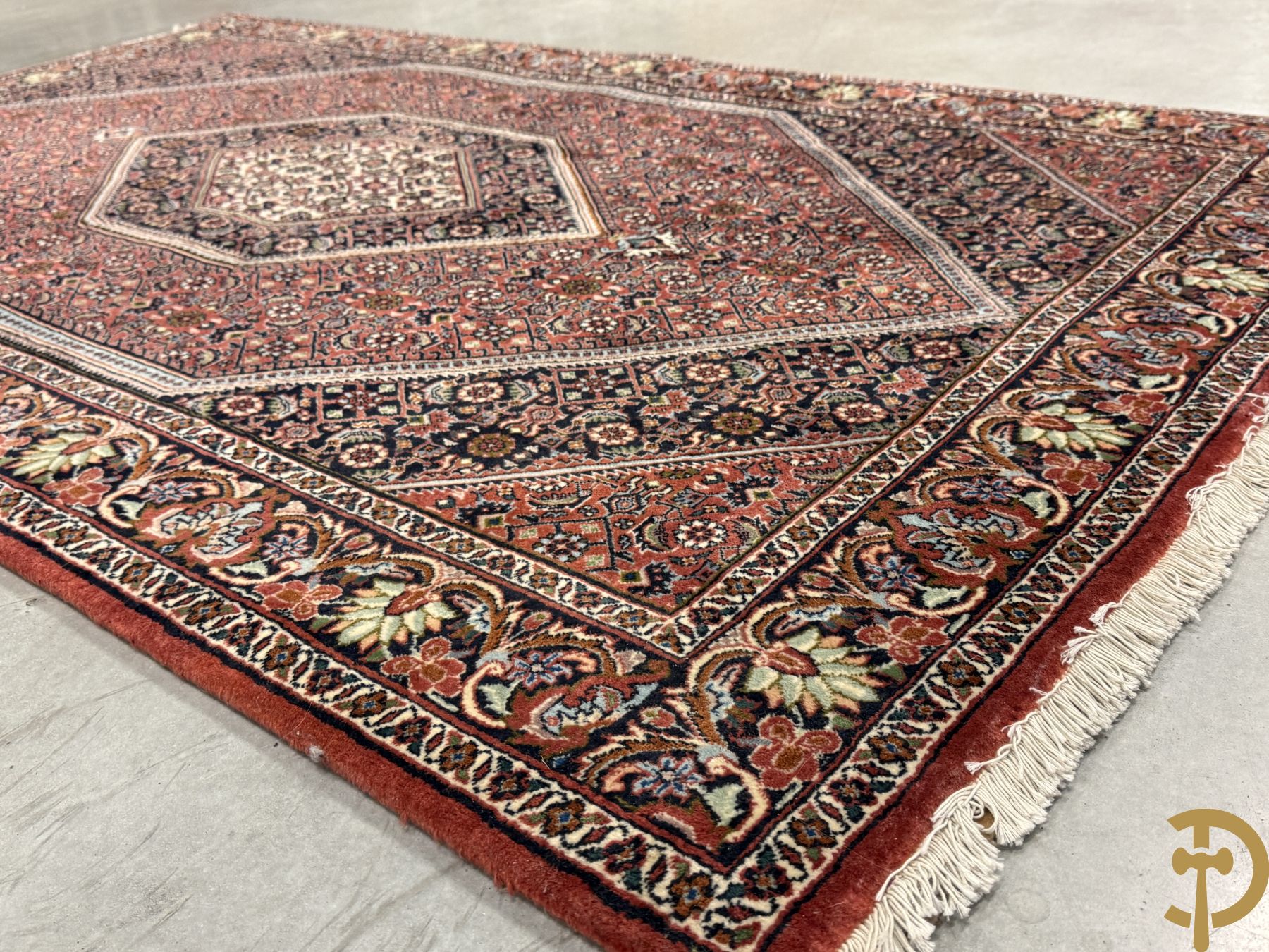 Oosters handgeknoopt tapijt Bidjar