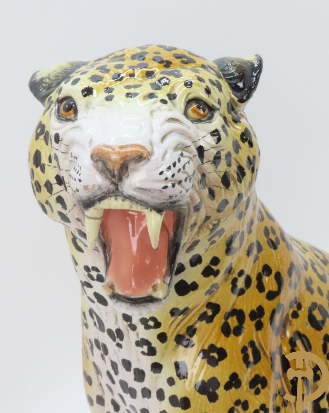 Keramieken luipaard, onderaan gestempeld Made in Italy