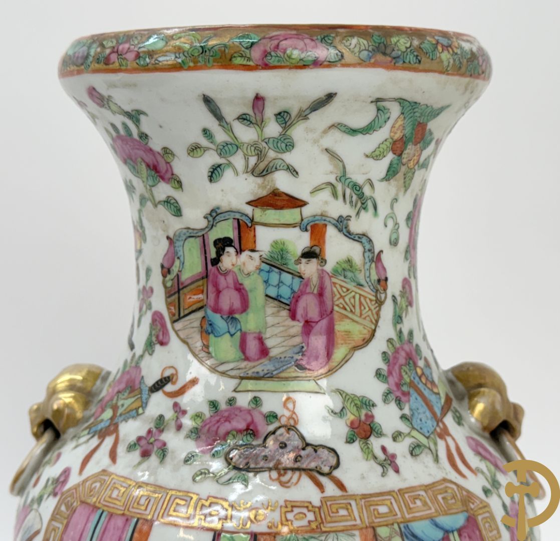 Paar Chinese porseleinen Kanton vazen