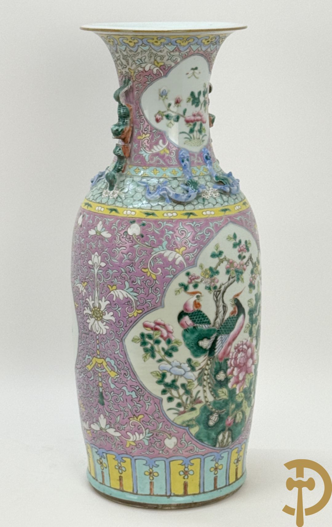 Chinese porseleinen vaas met vogel- en bloemendecor