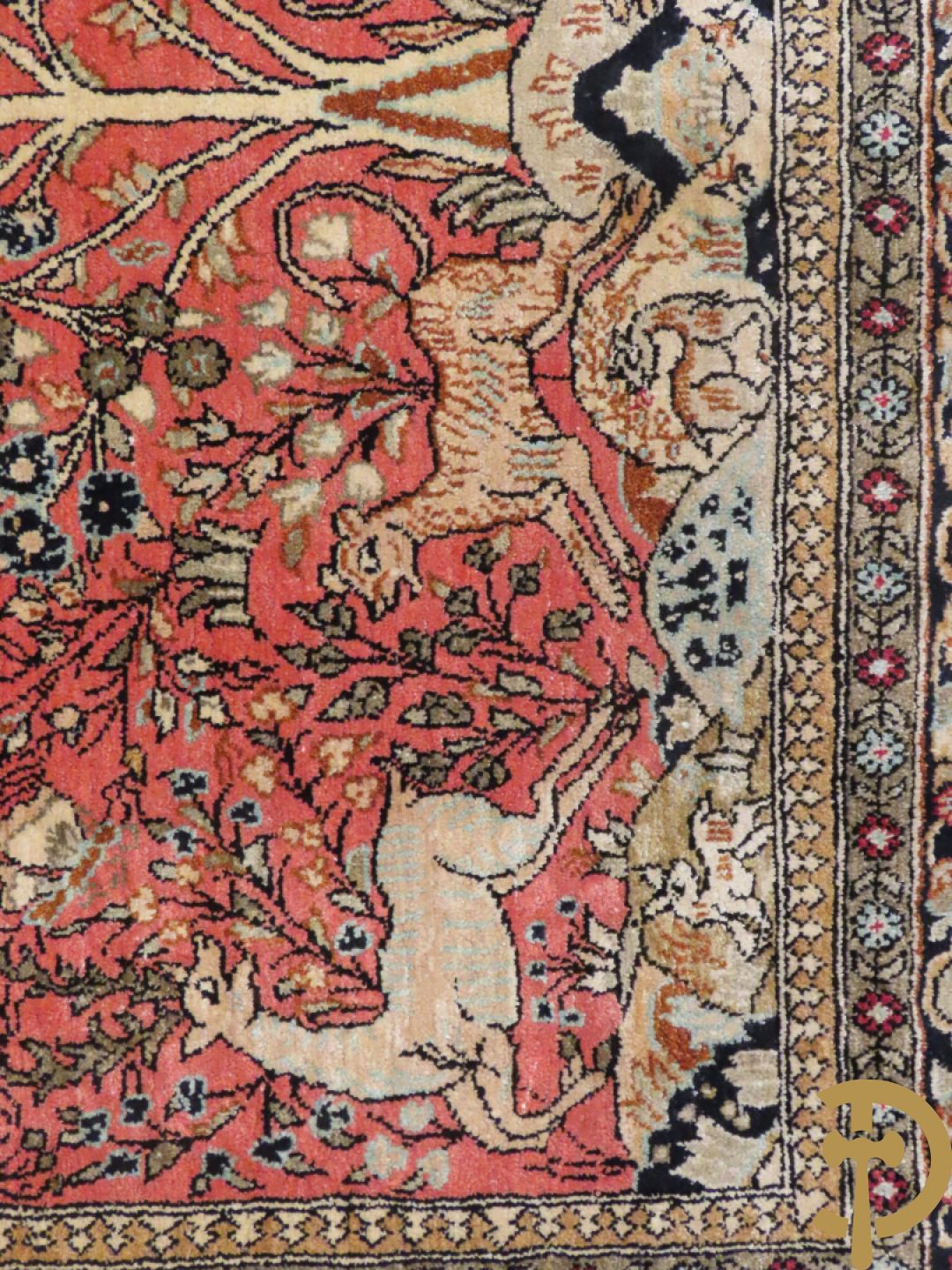 Oosters handgeknoopt tapijt zijde op katoen met dierenmotieven en levensboom