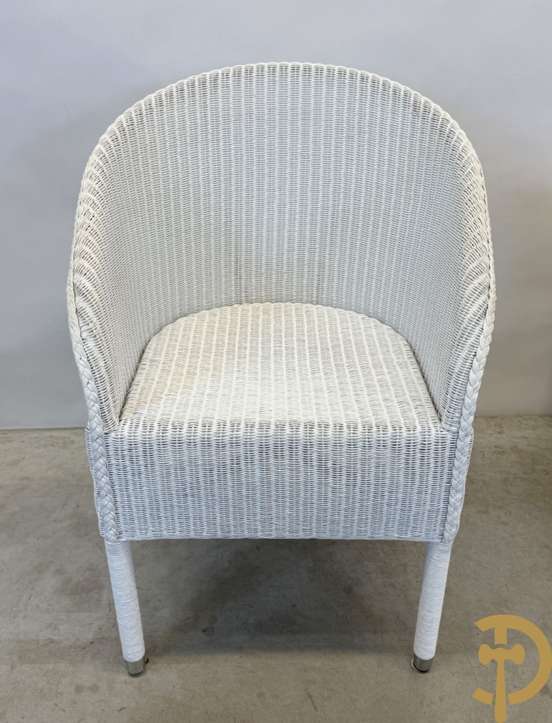 Vier gevlochten Lloyd Loom armzetels van Vincent Sheppard