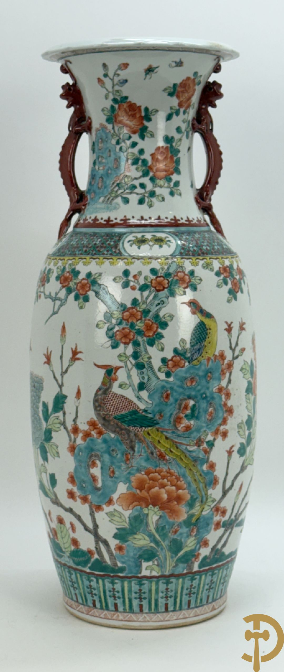 Chinese porseleinen vaas met bloemen en vogelmotieven