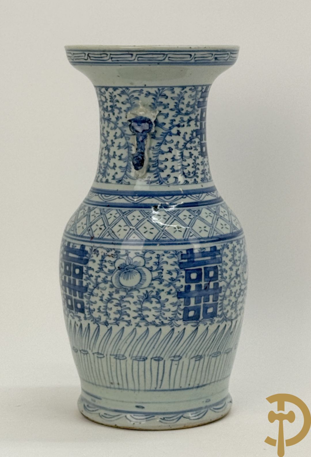 Chinese porseleinen blauw/wit vaas met tekens