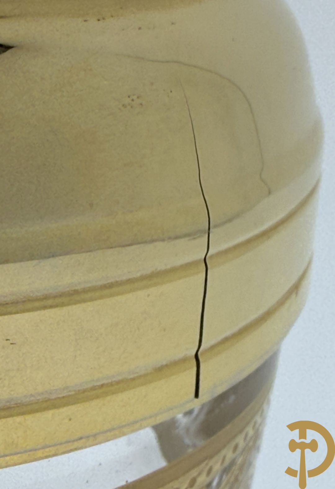 Kristallen shaker met Thistle decor, onderaan gemerkt cristallerie Saint Louis France