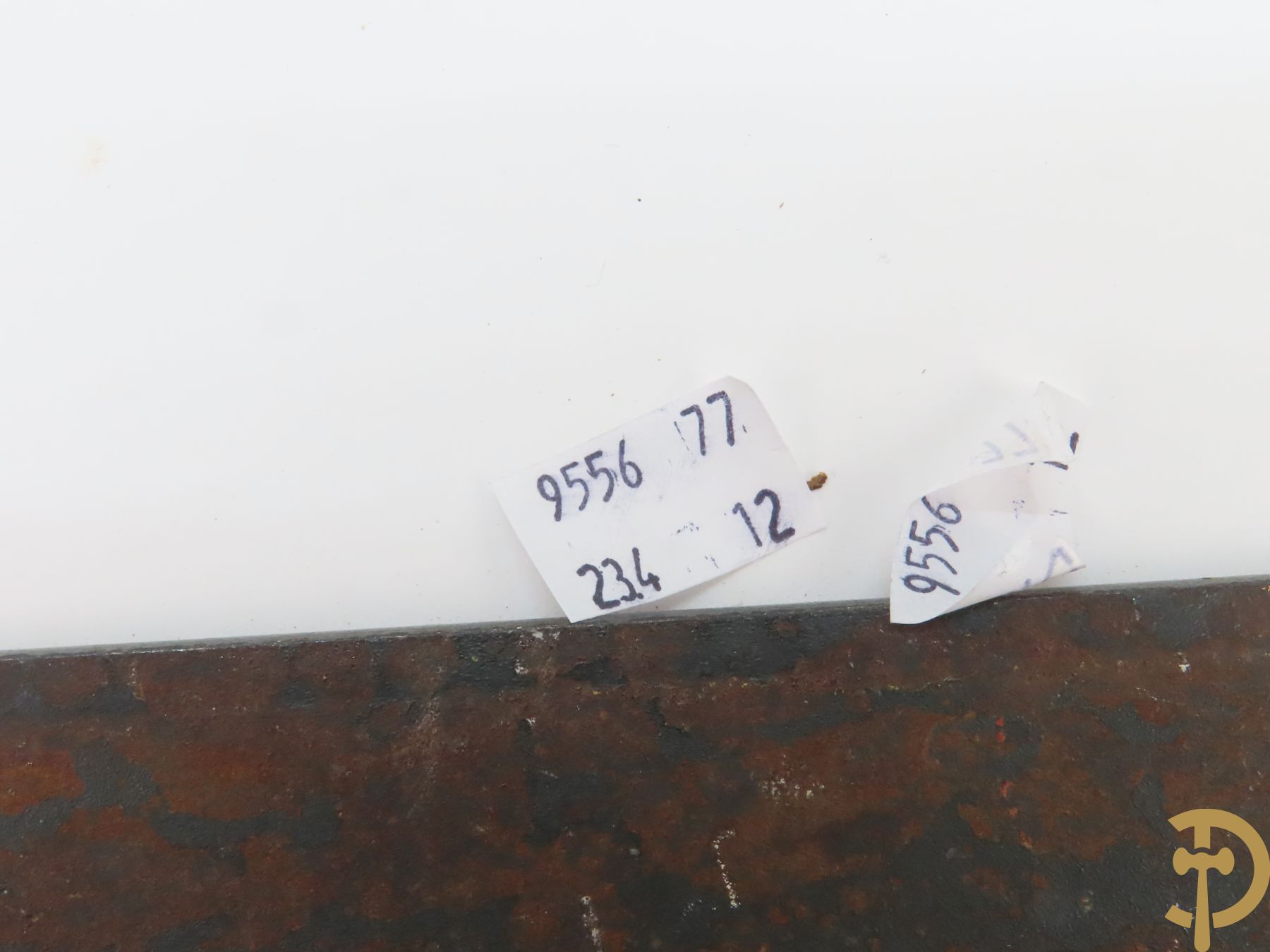 Antieke duelleerkoffer met paar percussie duelleerpistolen met notelaren handvat - (Antiek sierwapen daterend voor 1893 - kopers gebonden aan de Belgische wetgeving)