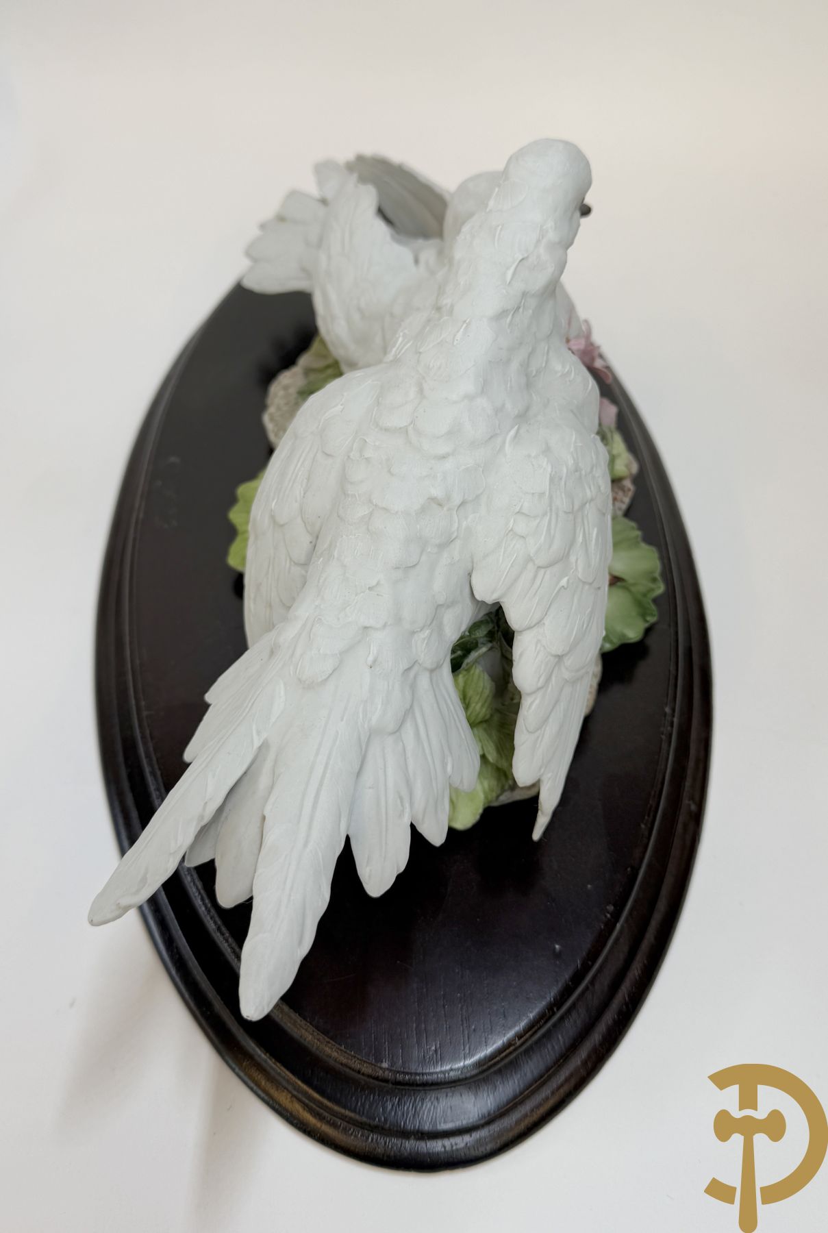 Vier Spaanse gekleurde biscuits met kinderen, Zaphir gemerkt + Italiaanse biscuits met cupido