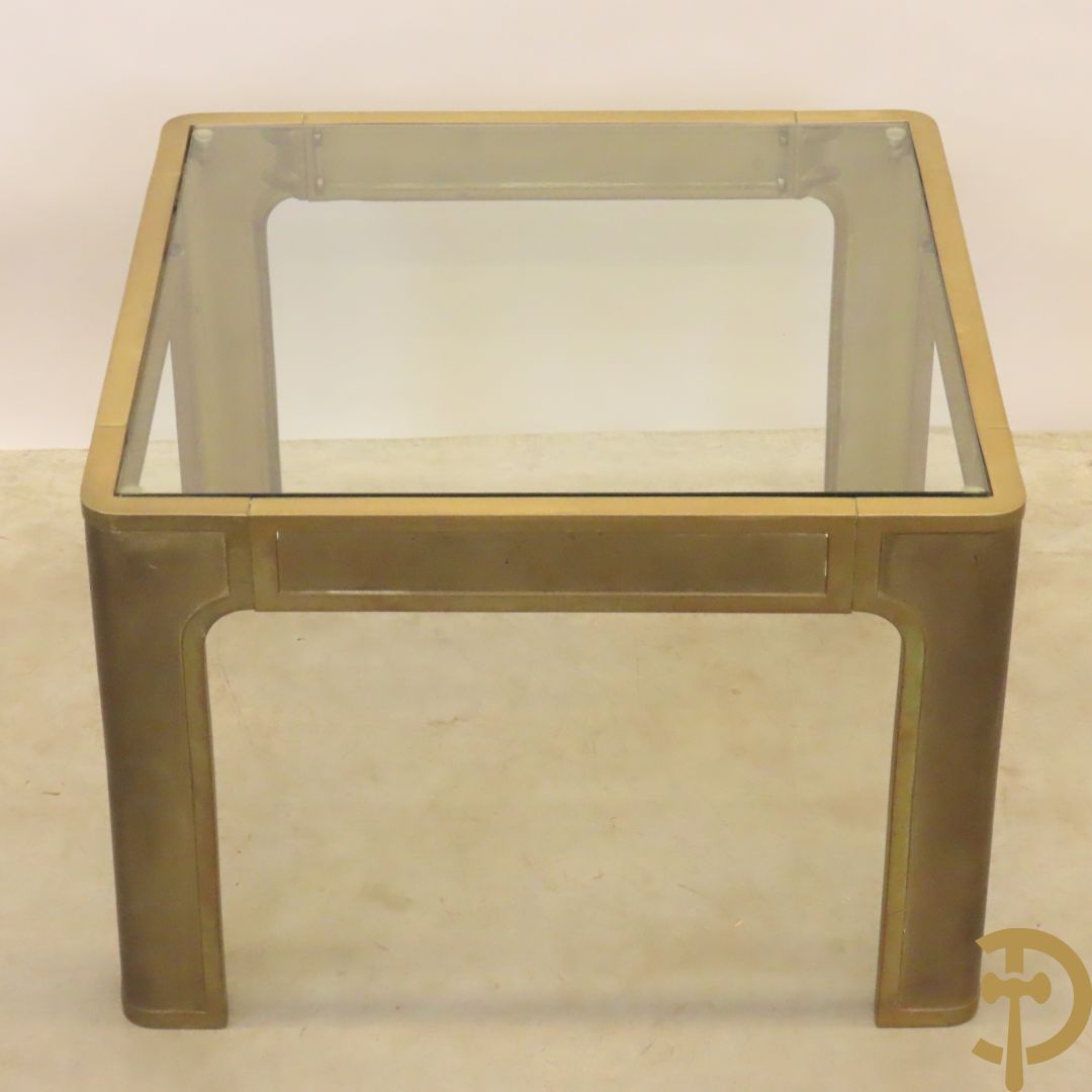 Koperen design bijzettafel met glazen blad en afgeronde hoeken