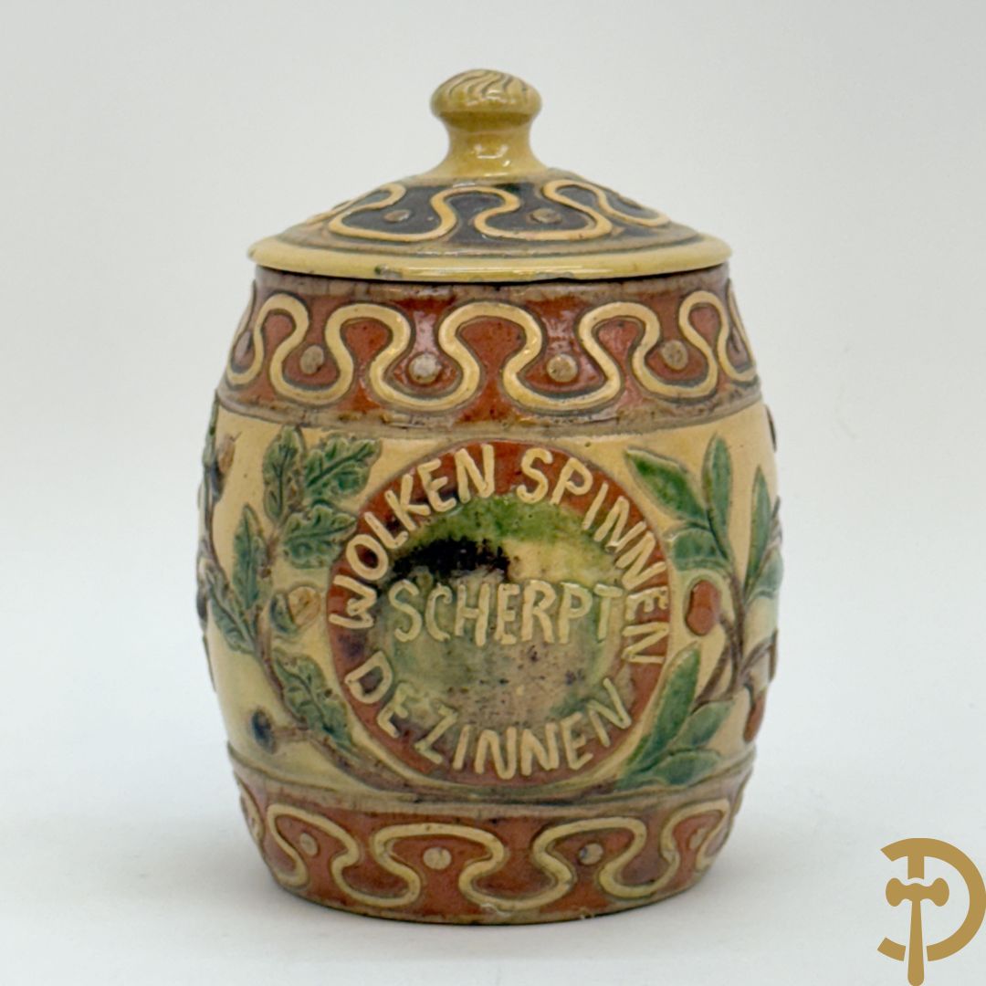 Torhoutse aardewerken tabakspot 