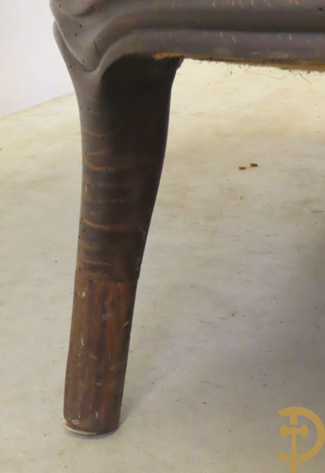 Louis Philippe salonensemble bestaande uit canapé, 2 armzetels en 2 stoelen