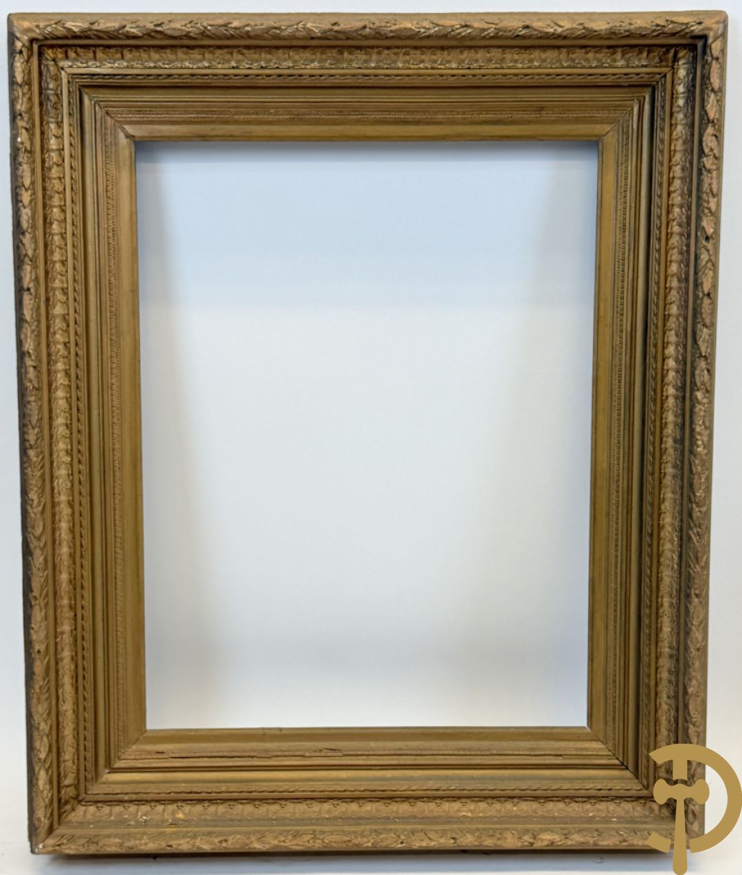 Oude vergulde lijsten Louis XVI stijl, deels met moulures