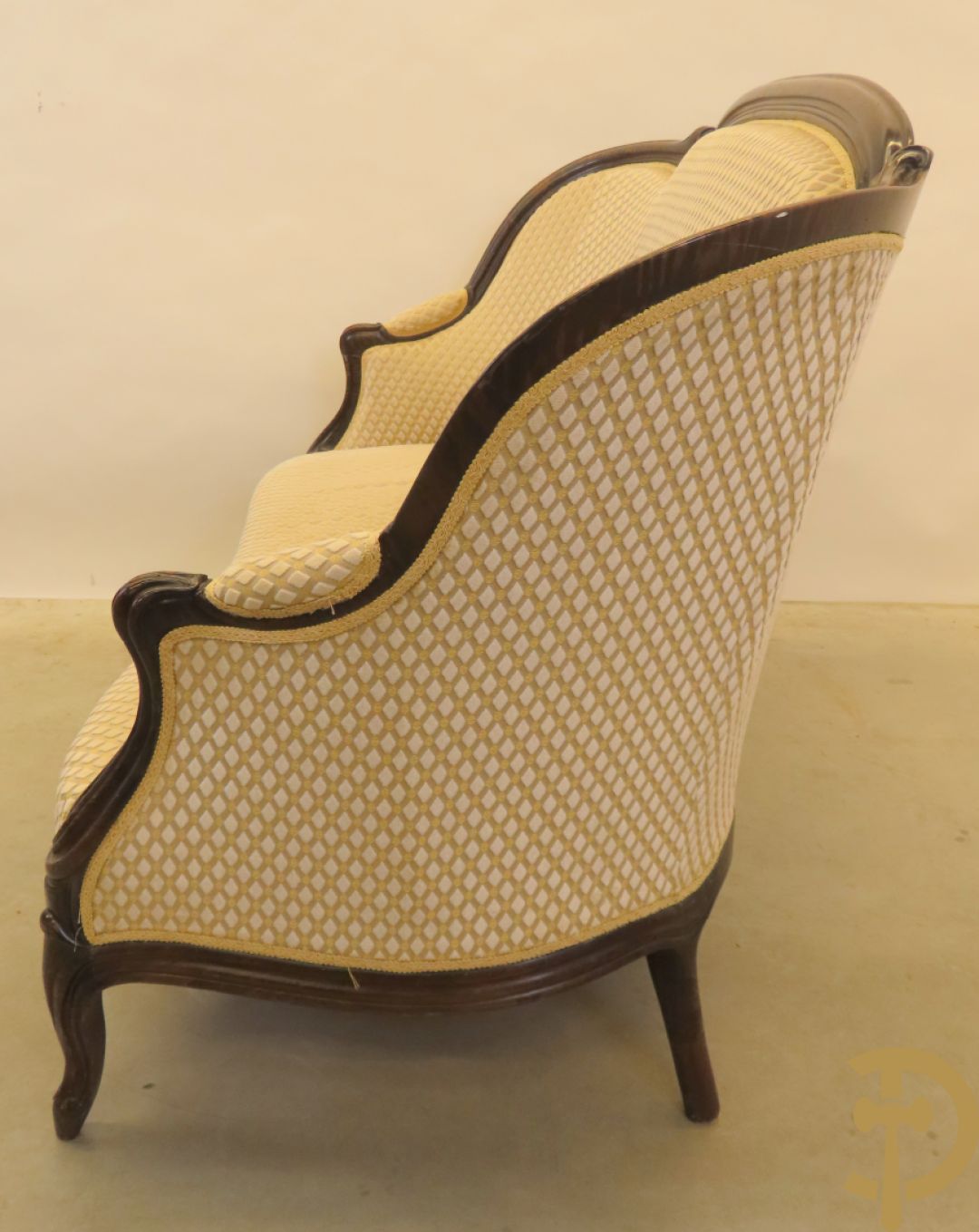 Louis Philippe salonensemble bestaande uit canapé, 2 armzetels en 2 stoelen