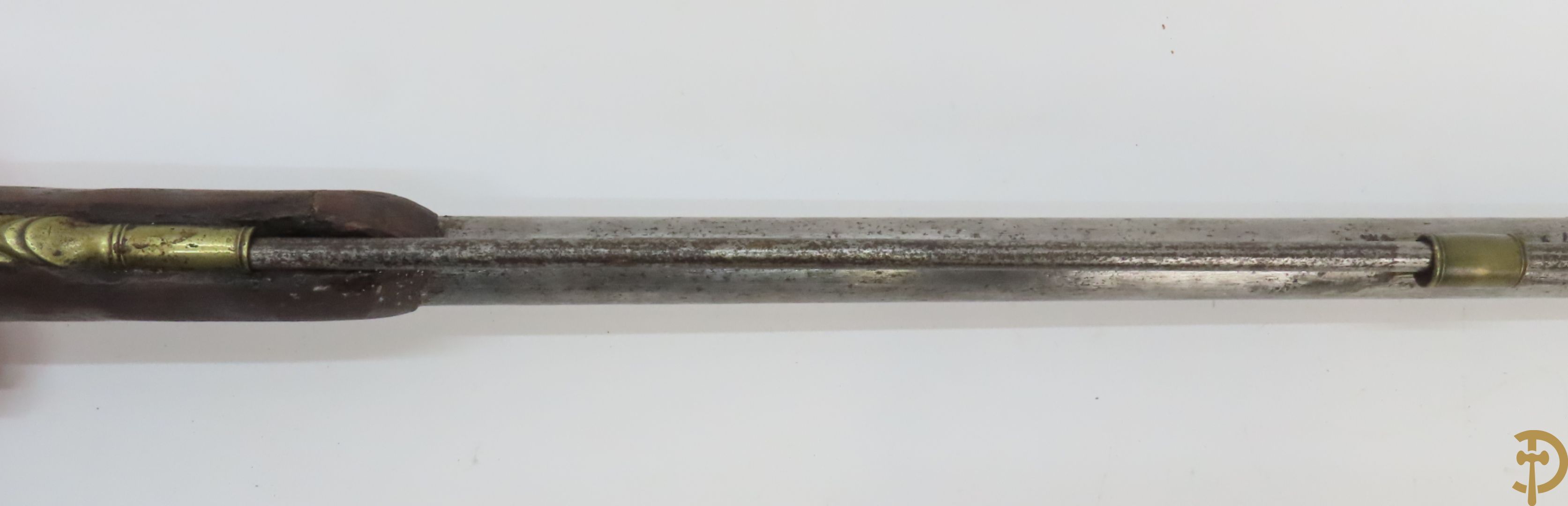 Antiek silex geweer met opstamper - (Antiek sierwapen daterend voor 1893 - kopers gebonden aan de Belgische wetgeving)