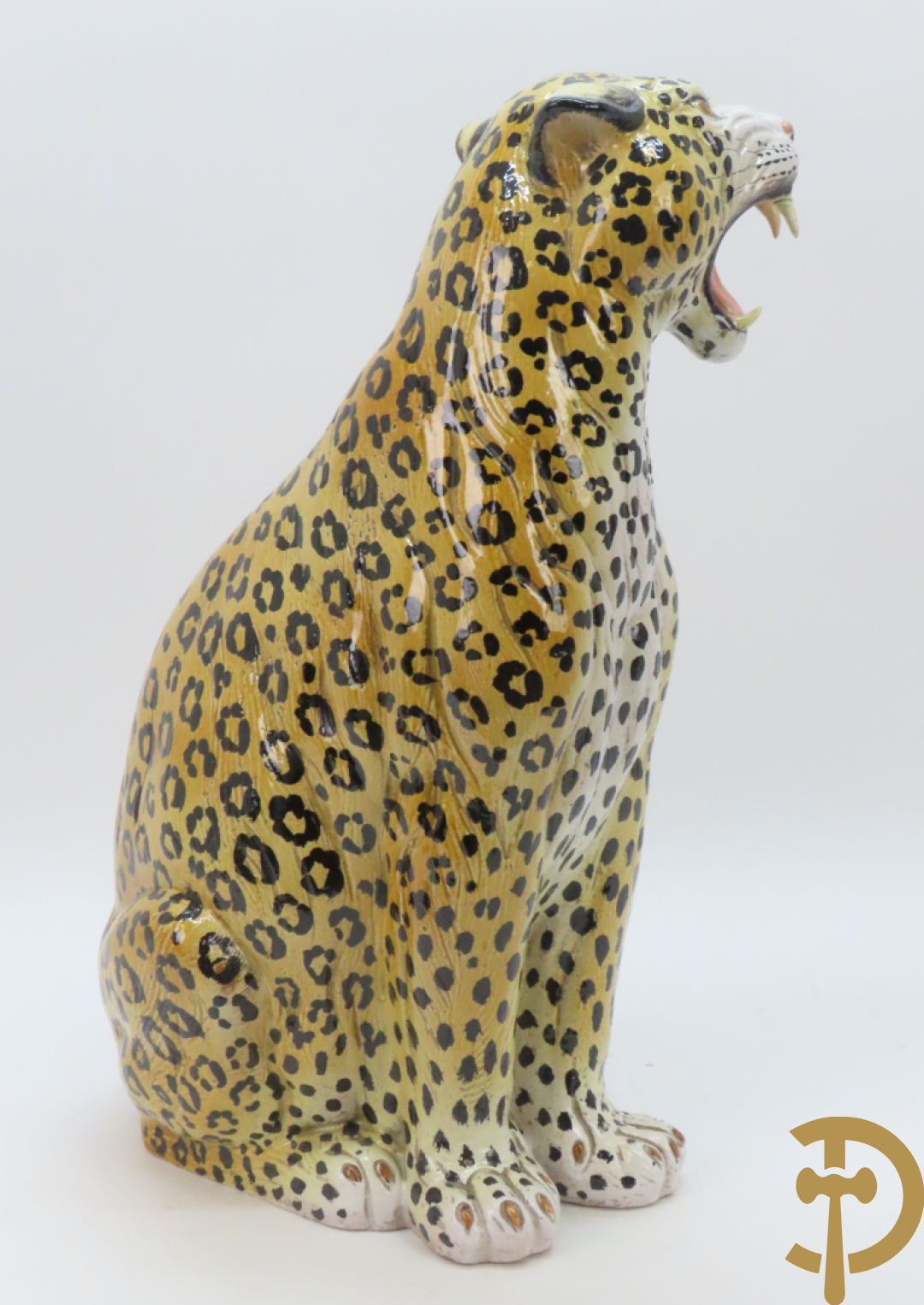 Keramieken luipaard, onderaan gestempeld Made in Italy