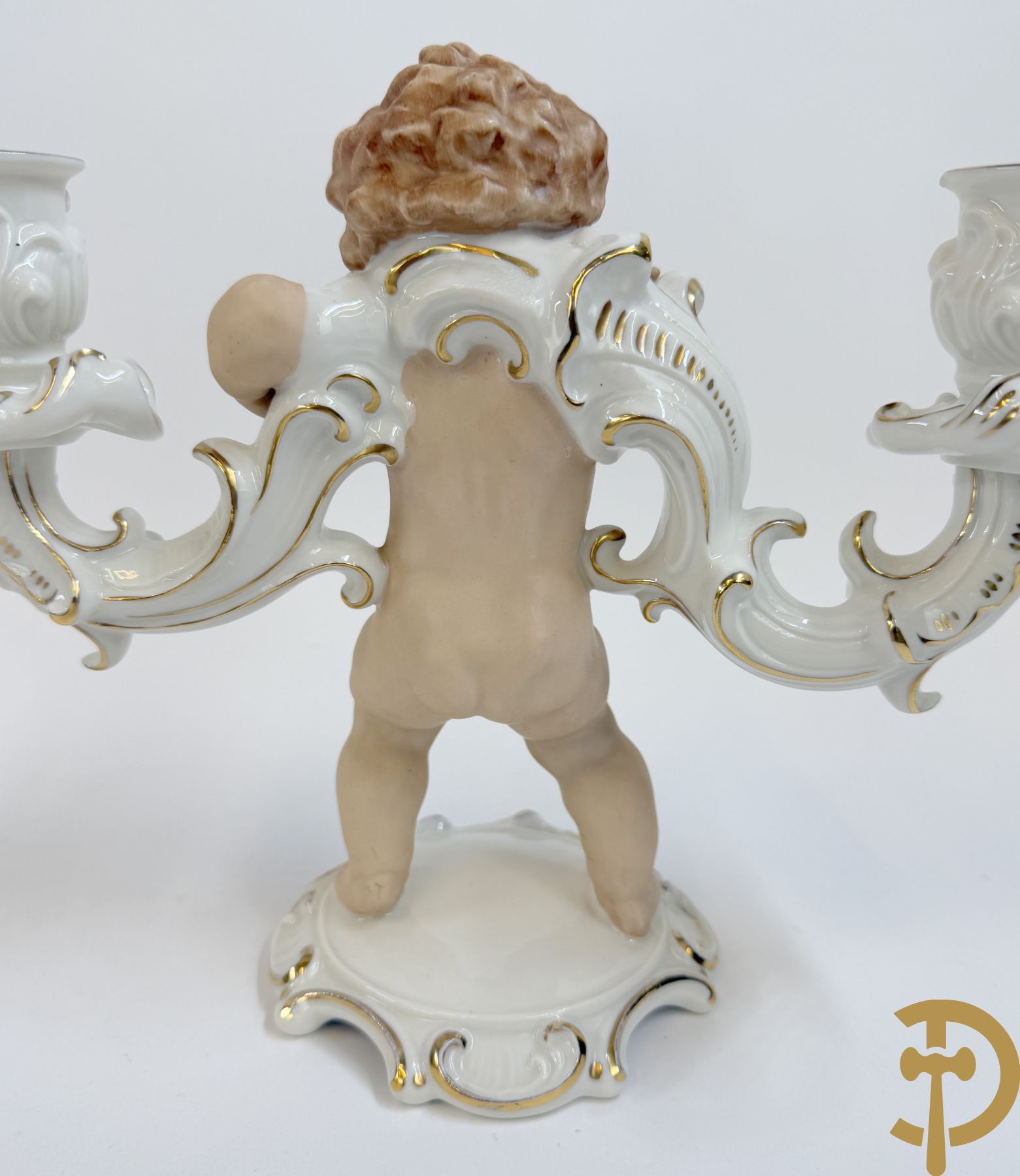 Vier Spaanse gekleurde biscuits met kinderen, Zaphir gemerkt + Italiaanse biscuits met cupido