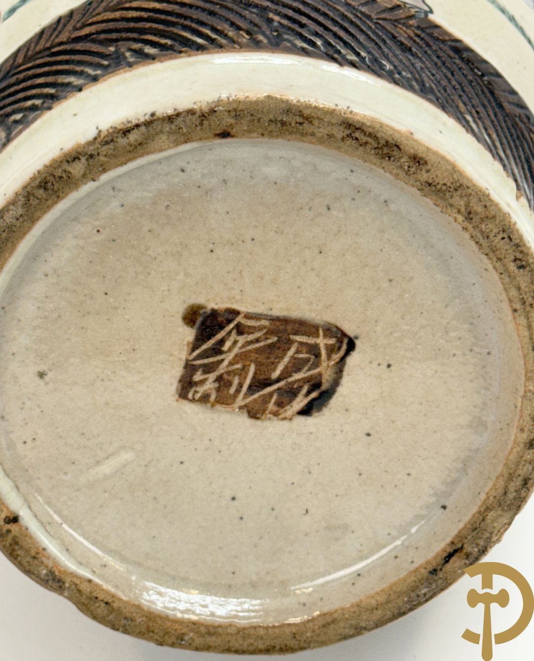 Paar Chinese Nankin vazen met krijgerdecor