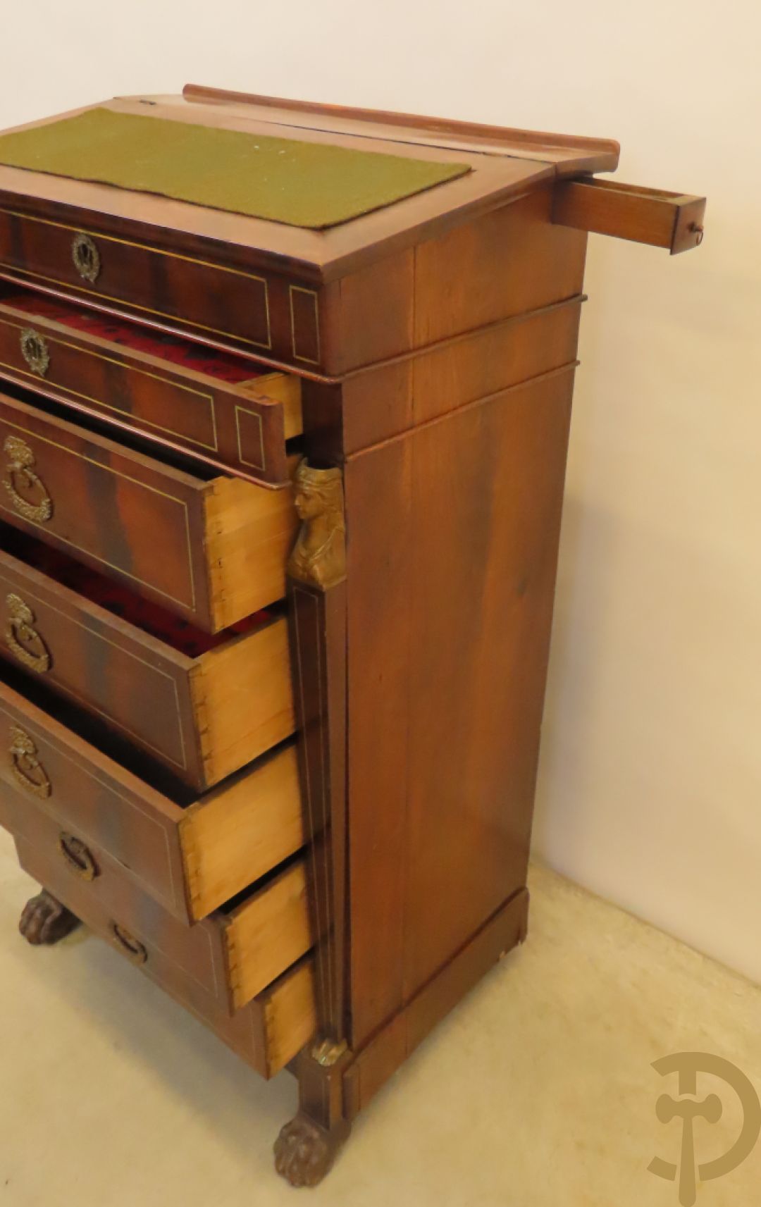 Mahoniehouten zesladenkast met schrijfblad bovenaan, Empire