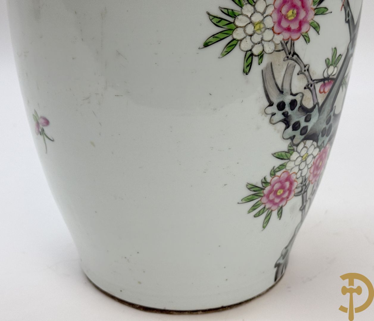 Chinese porseleinen vaas met decor van bloemen en vogels