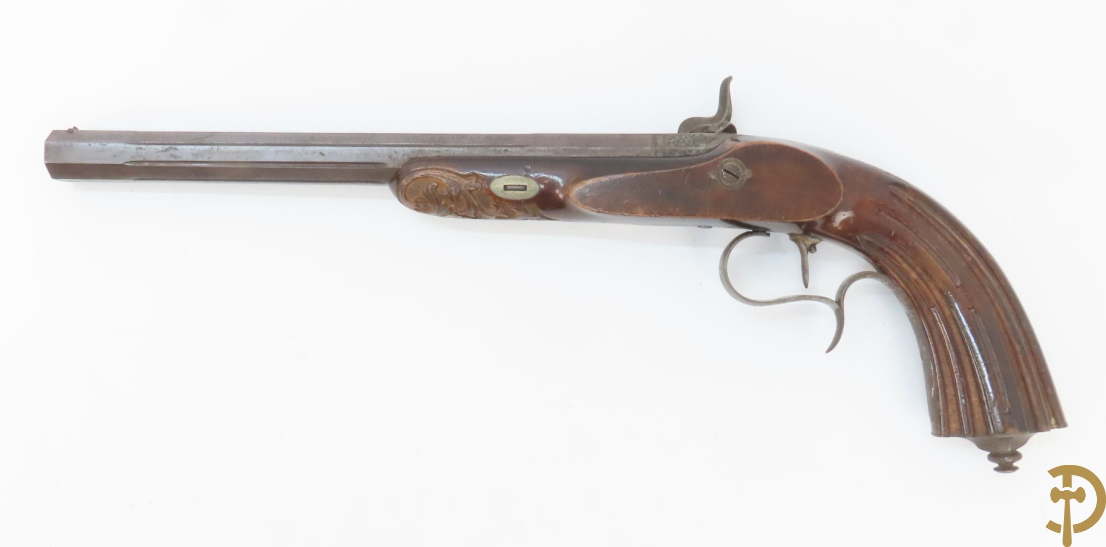 Antieke duelleerkoffer met paar percussie duelleerpistolen met notelaren handvat - (Antiek sierwapen daterend voor 1893 - kopers gebonden aan de Belgische wetgeving)