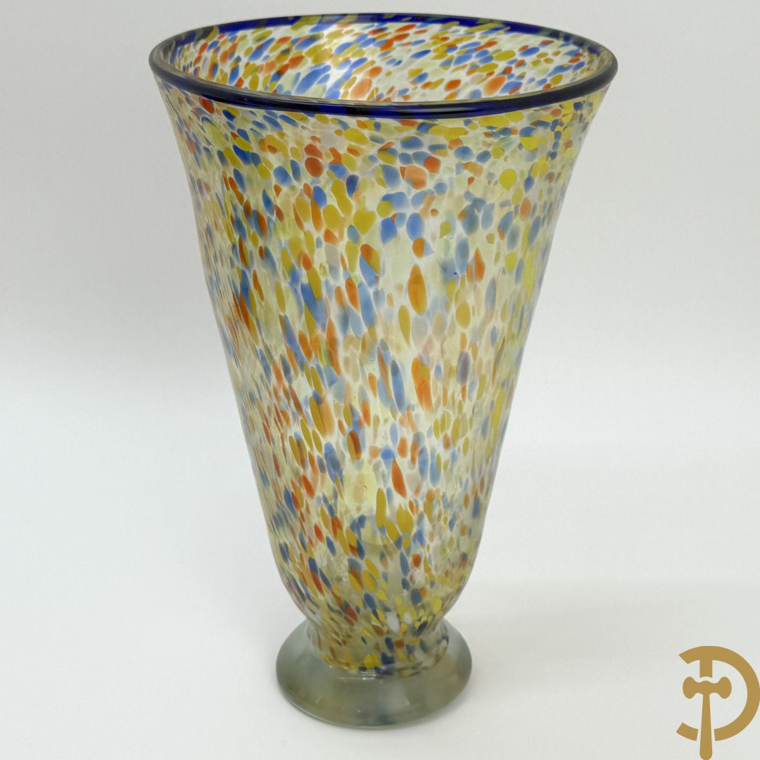 Italiaanse kleurrijke konische murano vaas