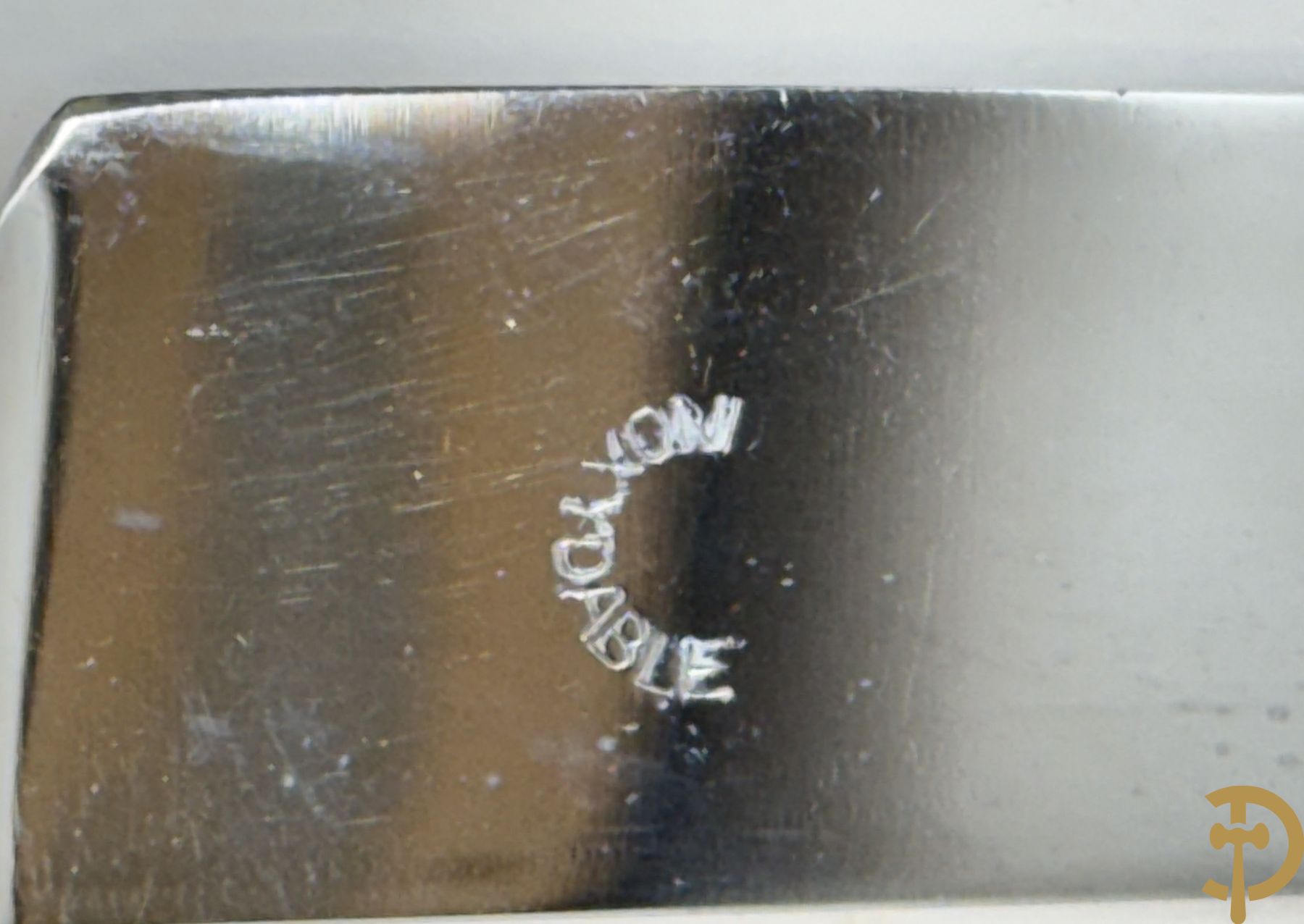 Verzilverd bestek (7 reeksen van 12 + grote stukken) in koffer, gemerkt Cornet