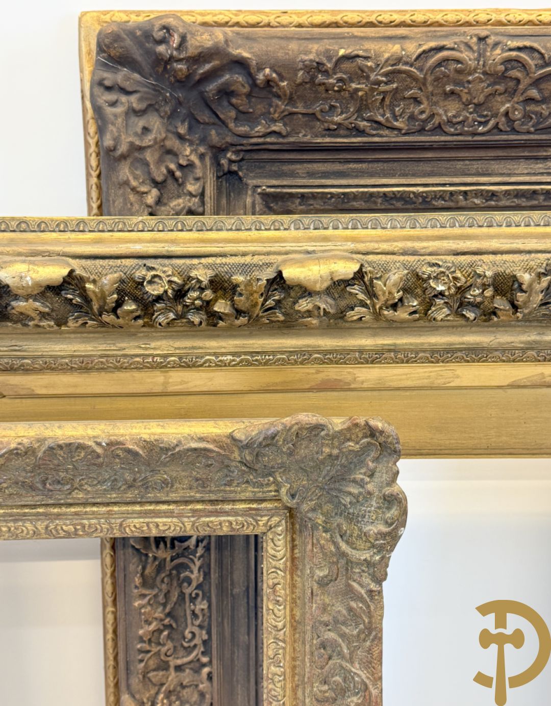 Oude grote vergulde Louis XV lijsten : 3 stuks