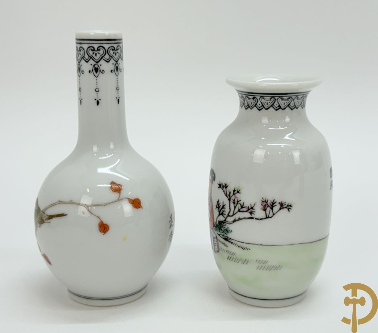 Chinees porseleinen vaasje met bloemendecor, Qinglong + 2 republieksvaasjes + porseleinen damesfiguur