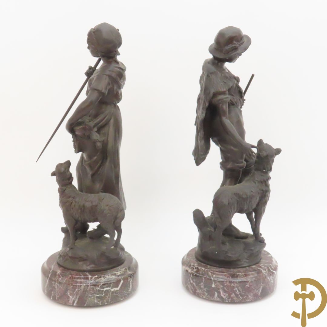 MOREAU V & F getekend 