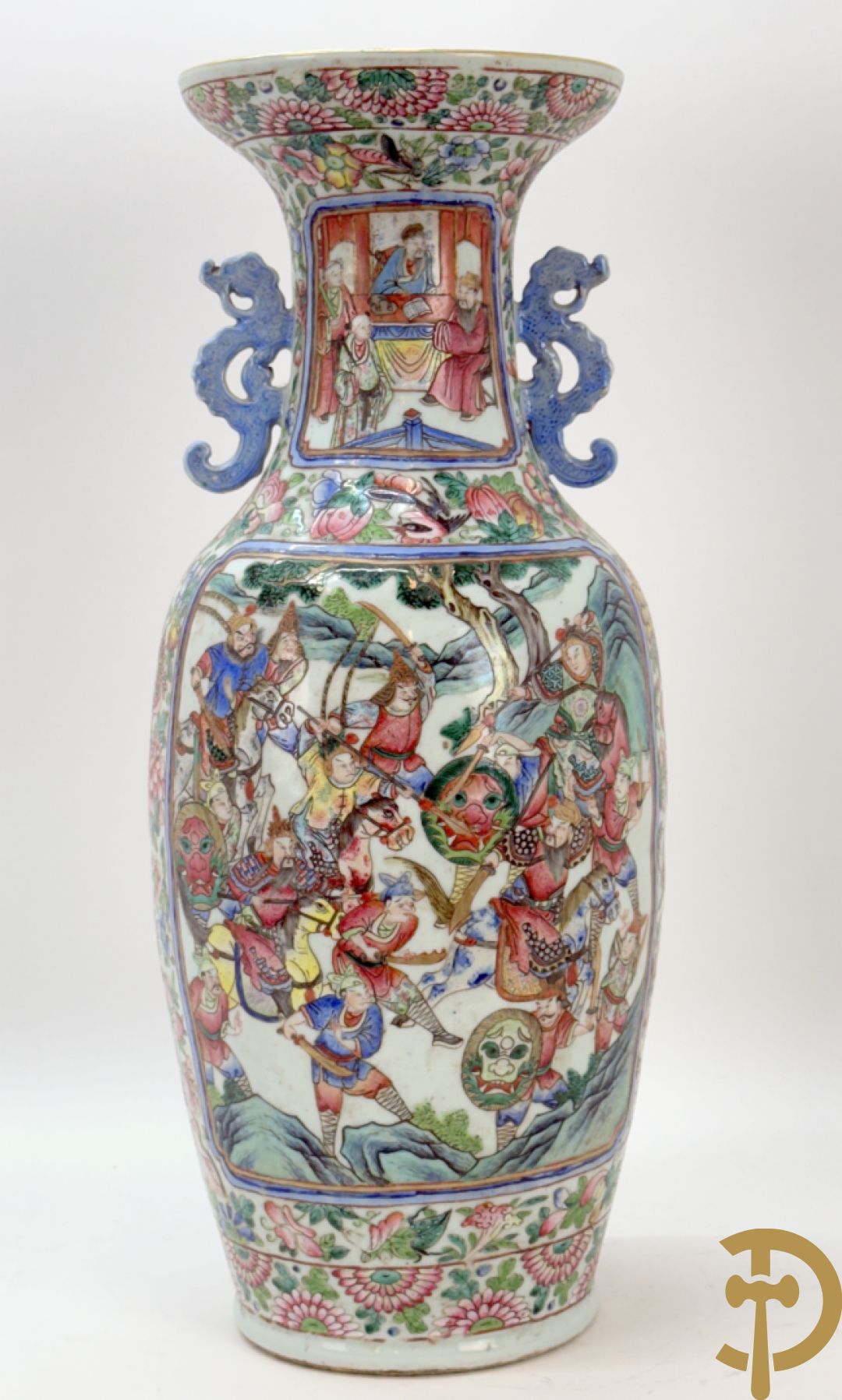 Chinese porseleinen vaas met geanimeerd krijgerdecor en vogeltaferelen