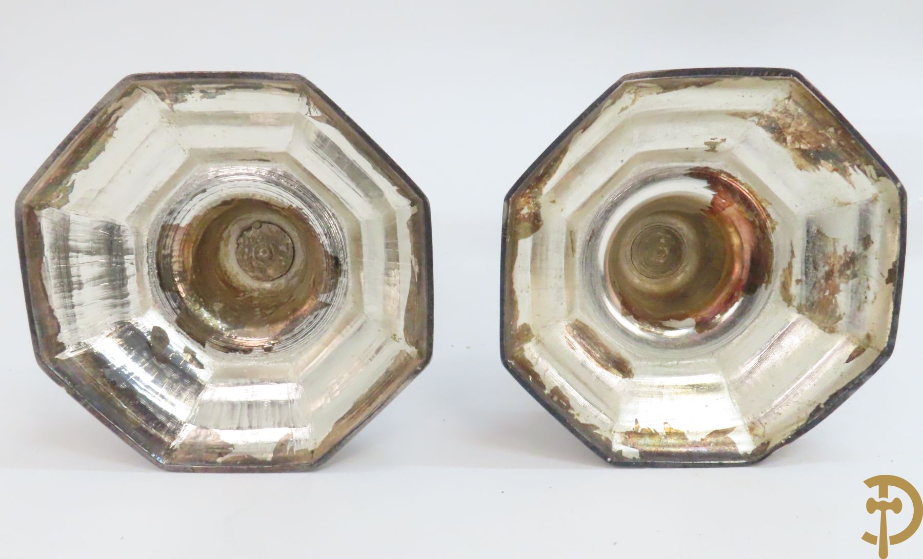 Zes paar verzilverde kandelaars