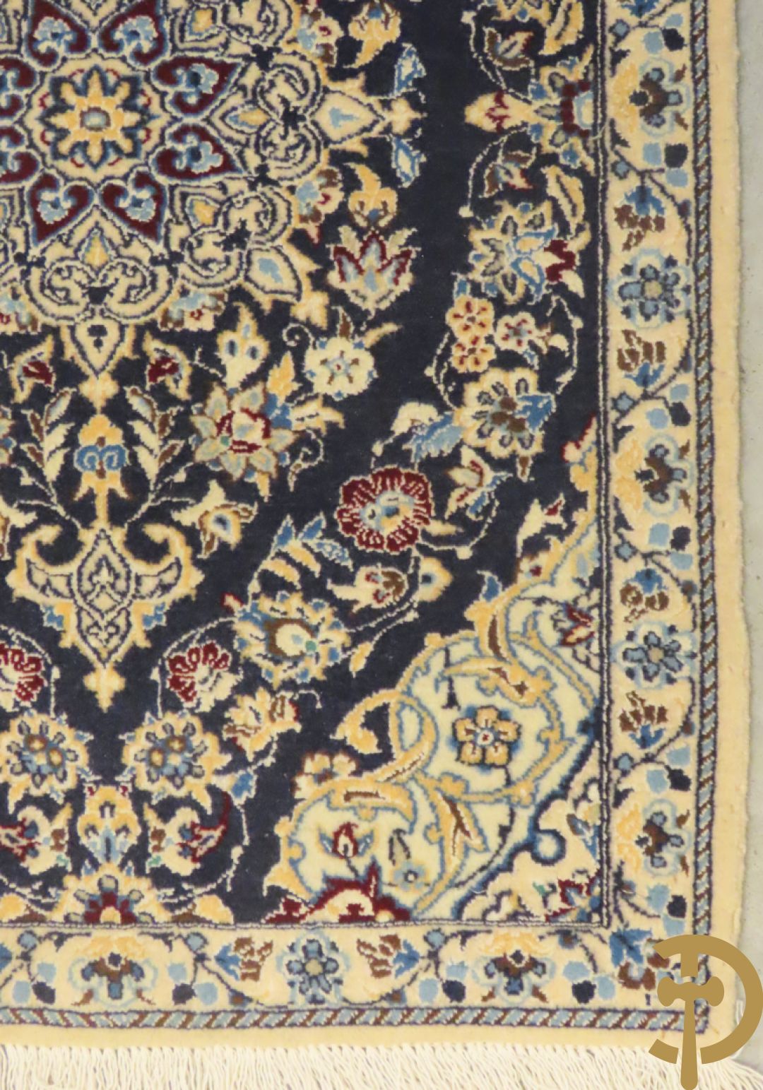 Twee oosterse handgeknoopte tapijten Nain