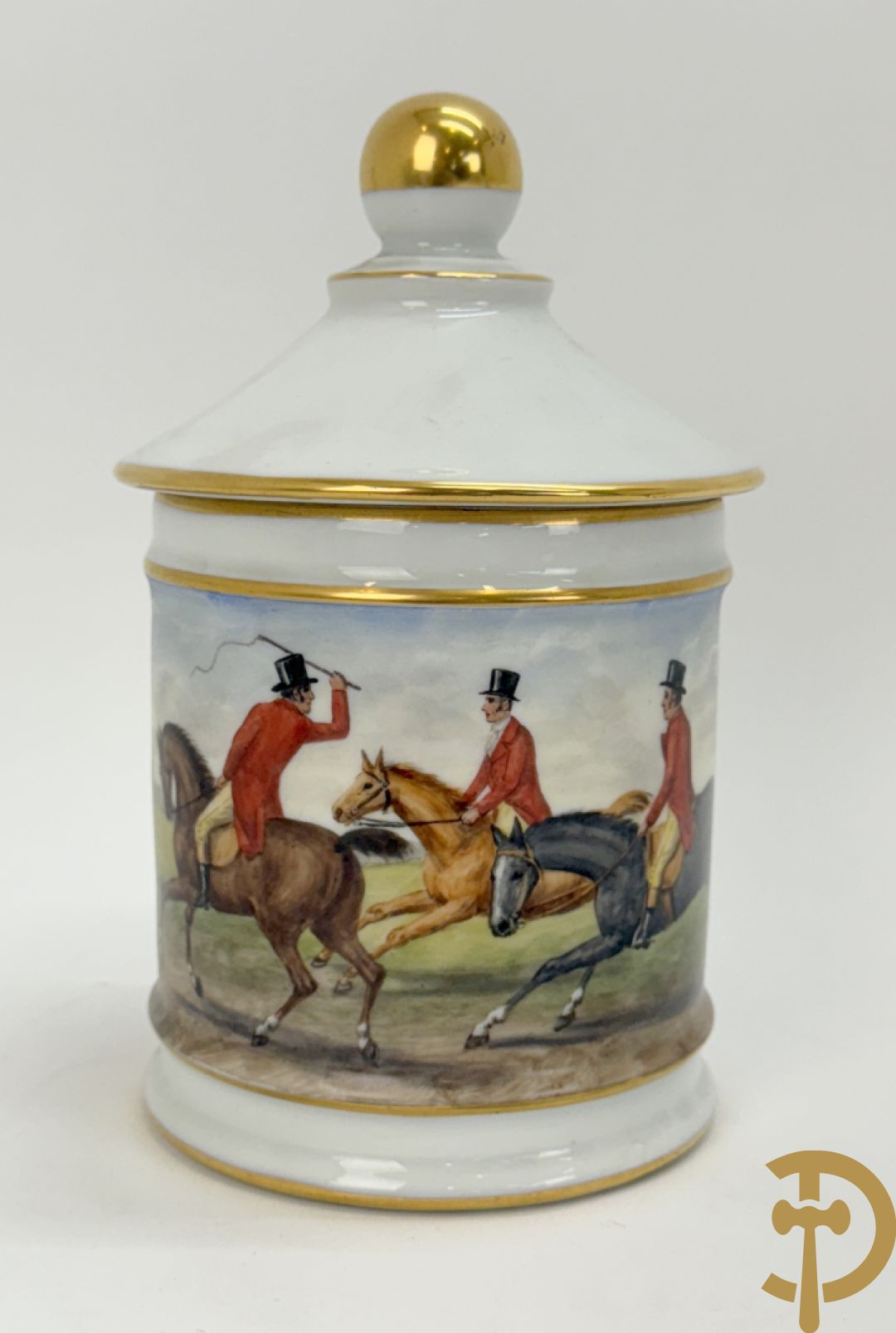 Milieu de table in porselein met bloemendecor + geajoureerde porseleinen Limoges coupe + porseleinen vaasje met cupido