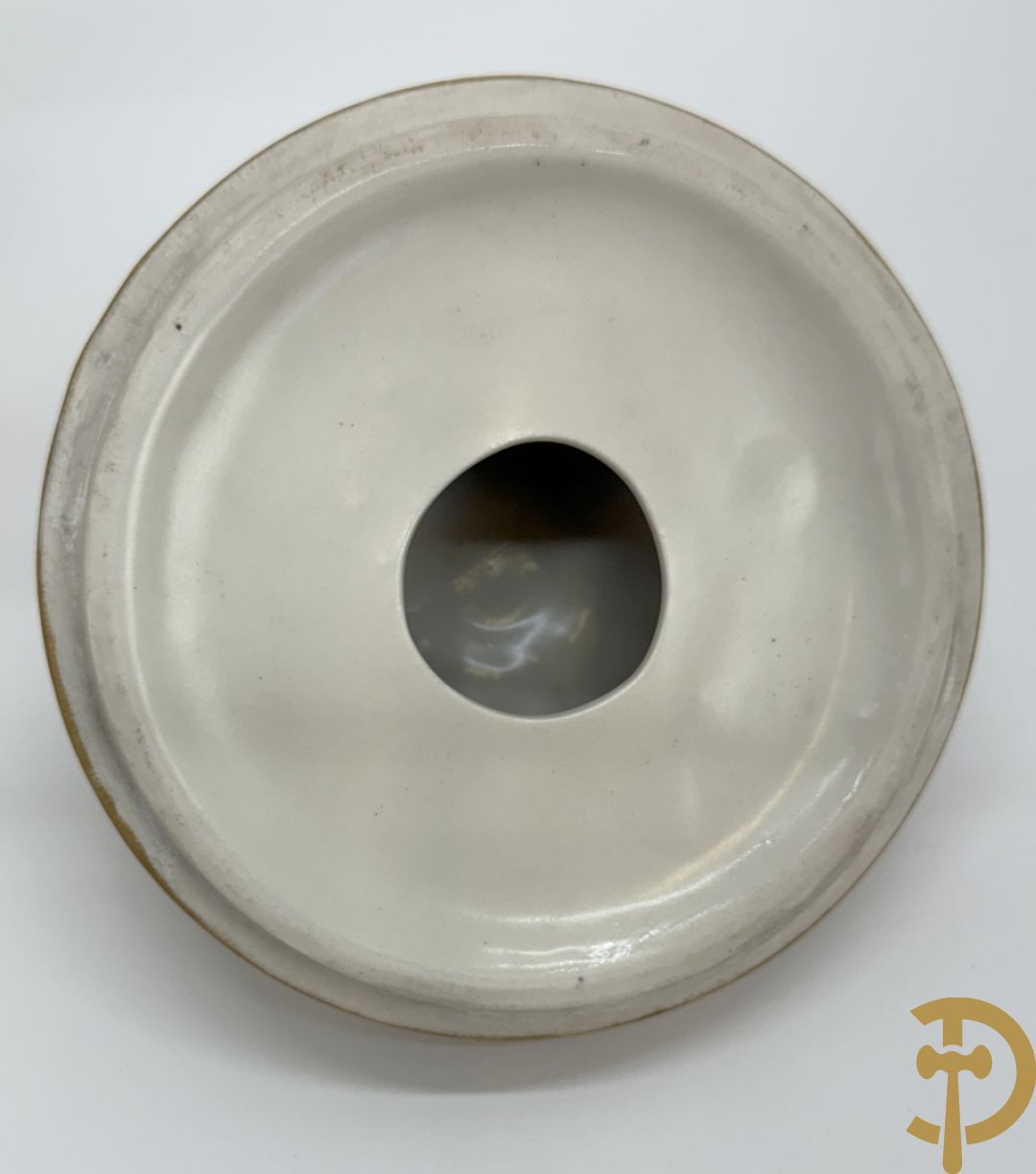 Paar Royal Dux vazen met guirlandes, Louis XVI stijl , nummer 5447