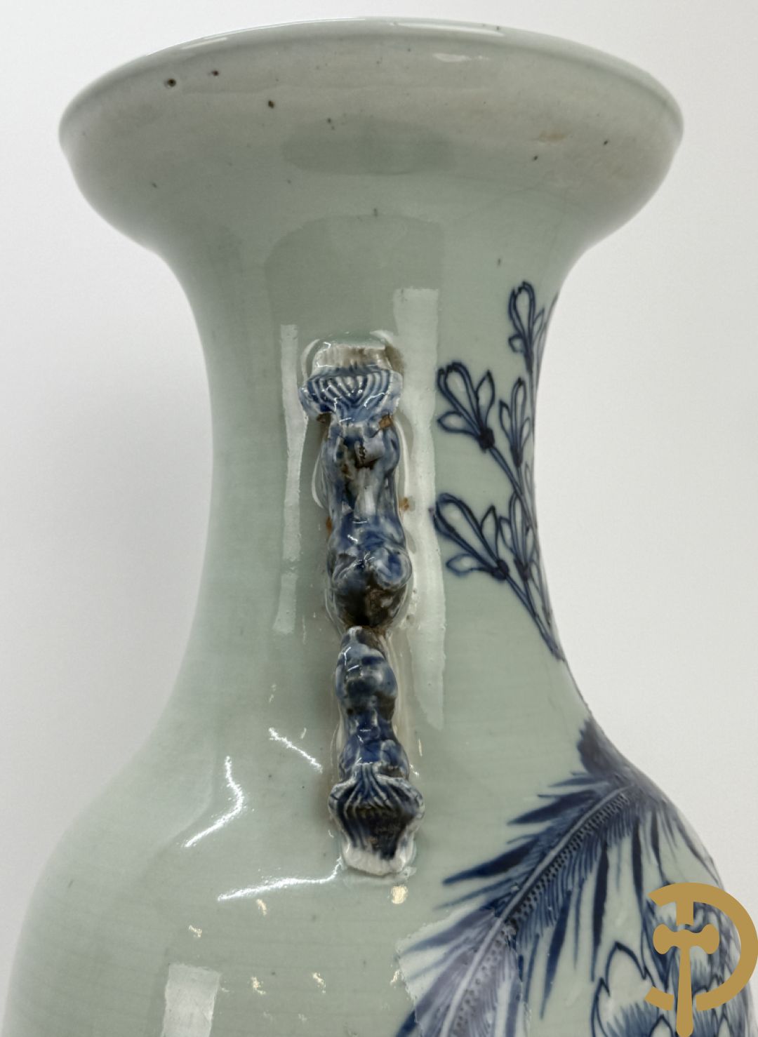 Chinese porseleinen blauw/wit vaas met bloemen en vogeldecor