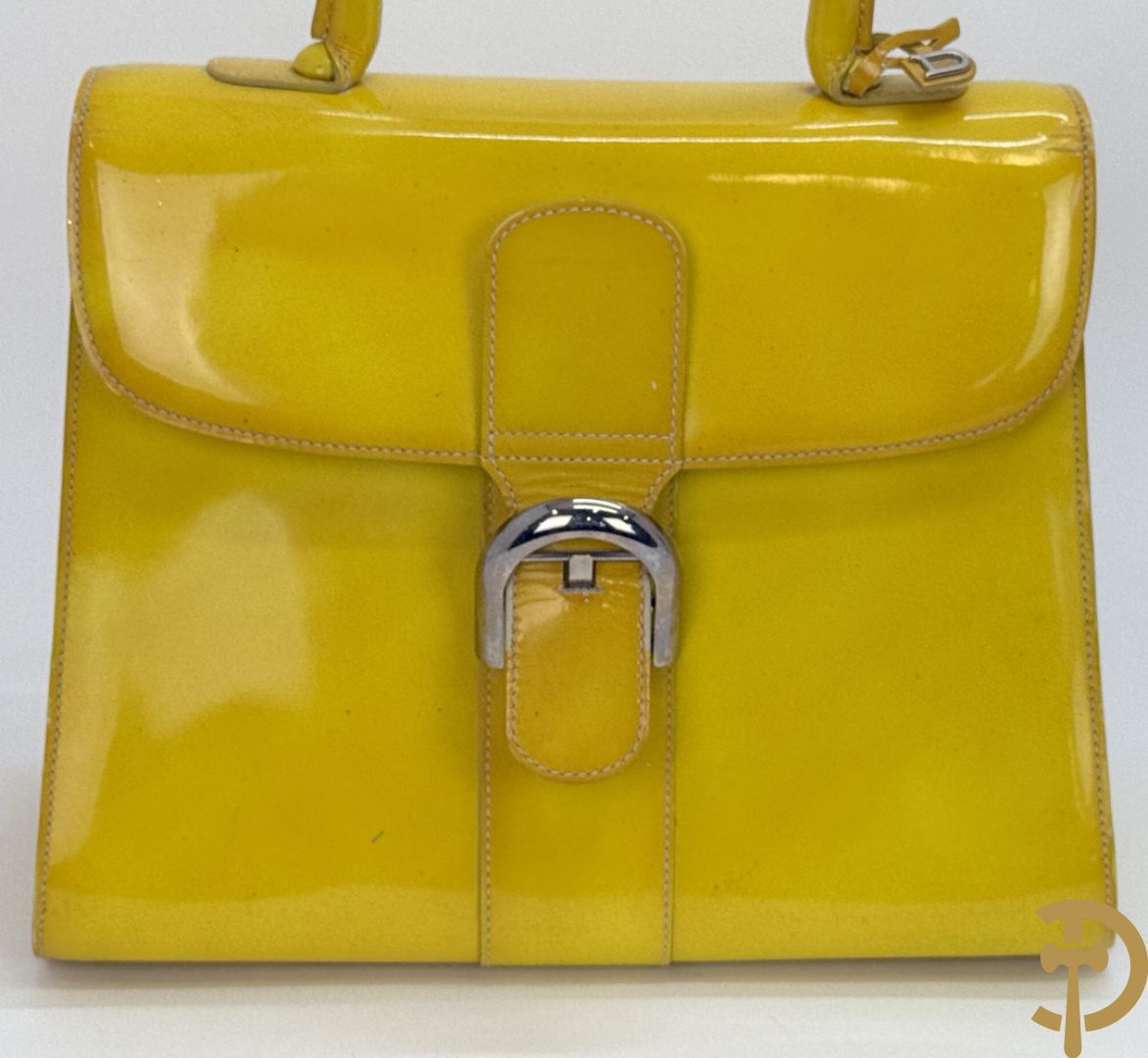 Unieke handtas Delvaux in fluo geel, model Brillant, gelimiteerde en genummerde serie 8/10, mode 2001 Landed - ontwerp van Walter Van Beirendonck uit 2001
