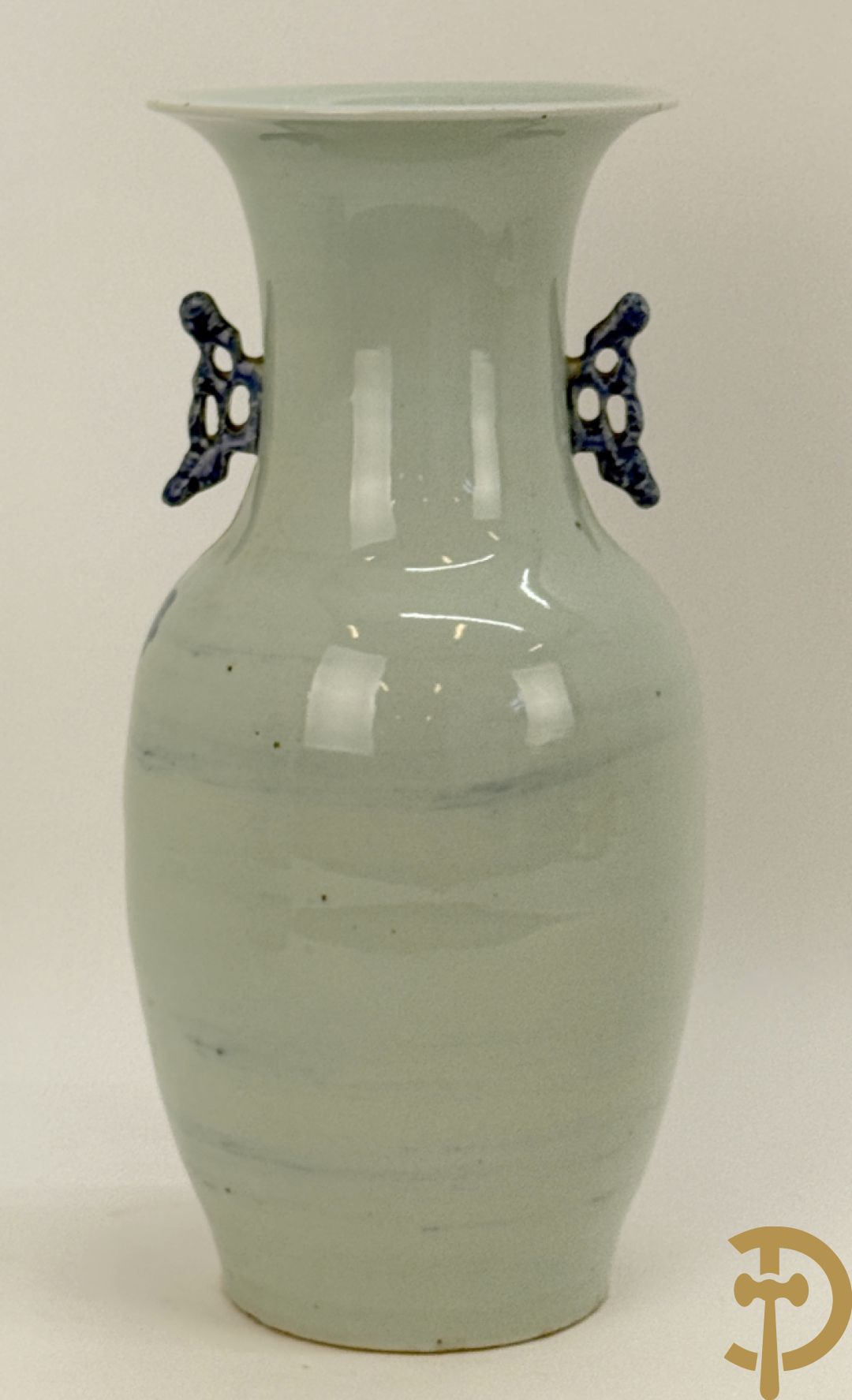 Chinese blauw/witte porseleinen vaas met bloemen en vogeldecor