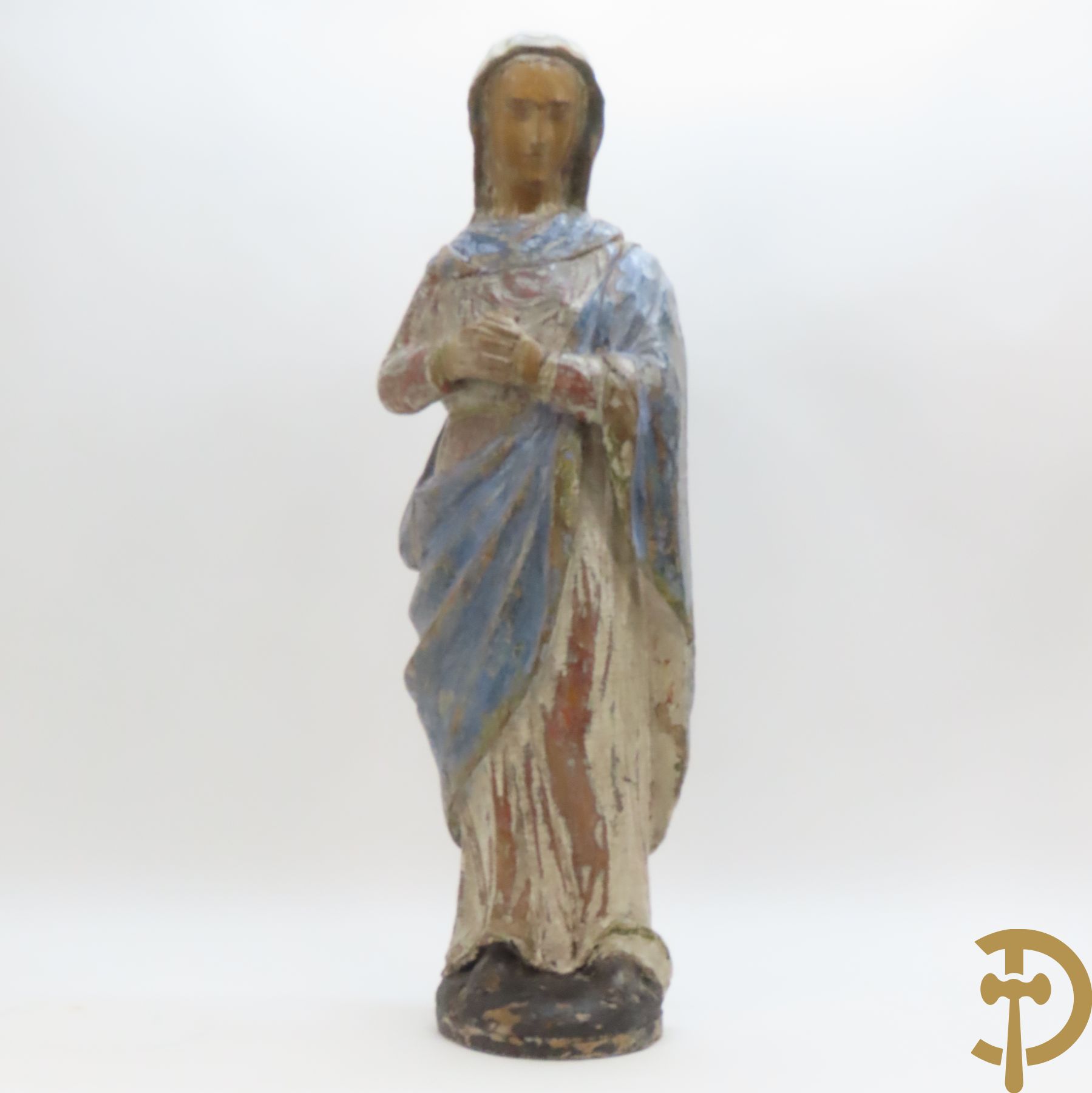 Europese houtsculptuur van staande Madonna met polychromieresten, 18e