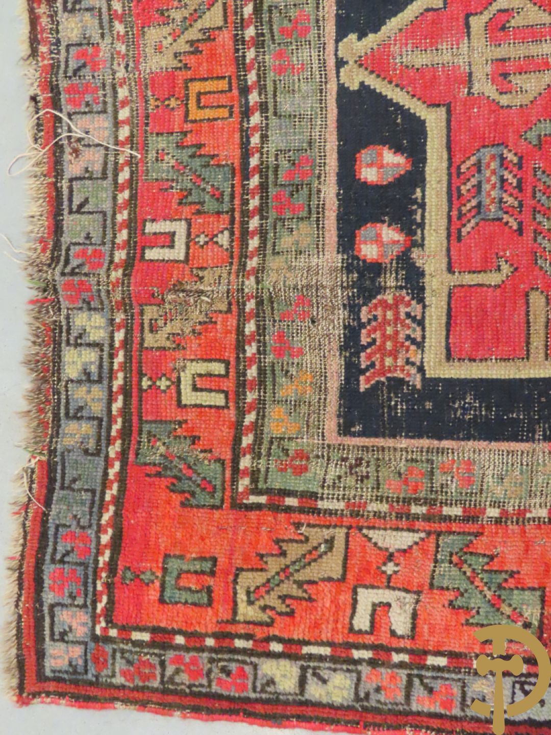 Drie oosterse handgeknoopte tapijten Kaukasus