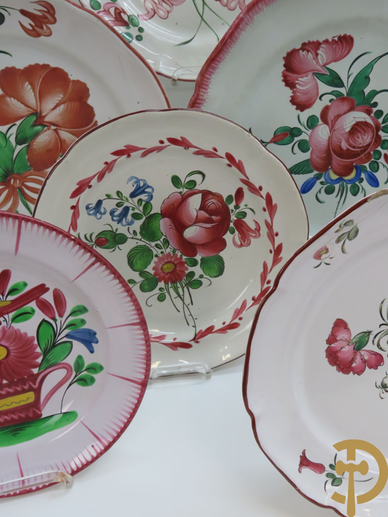 Verzameling Strassbourg borden met bloemendecor en Chinees decor + groentenkom + ovale verlekschaal Willow
