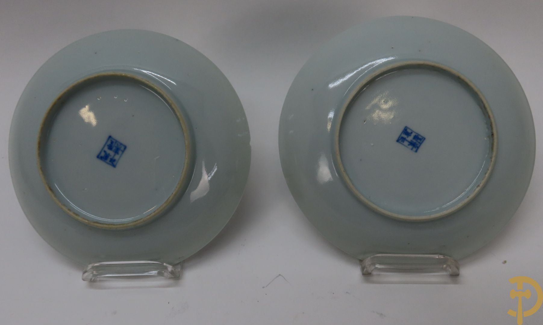 Lot blauw/witte Chinese porseleinen borden  + 4 rijstkommen met deksel